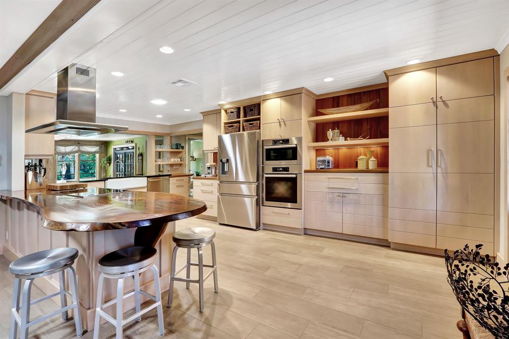 ROYAL OAK HILLS 1ST SEC - Residential