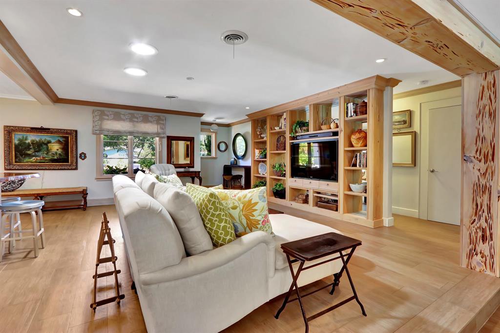 ROYAL OAK HILLS 1ST SEC - Residential