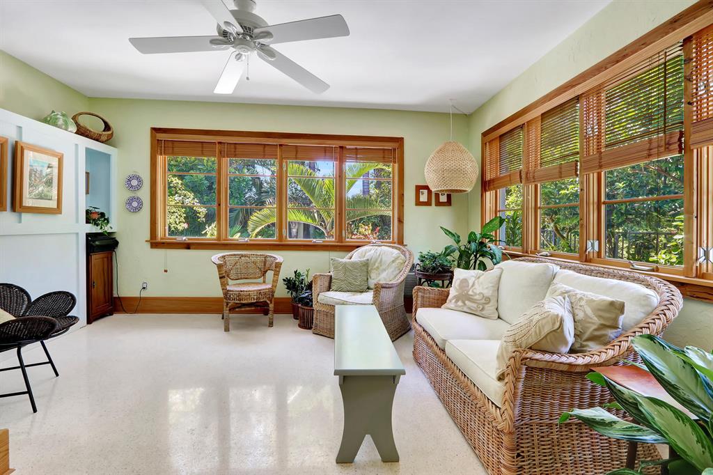 ROYAL OAK HILLS 1ST SEC - Residential