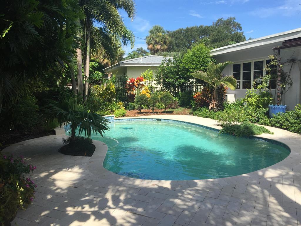 ROYAL OAK HILLS 1ST SEC - Residential