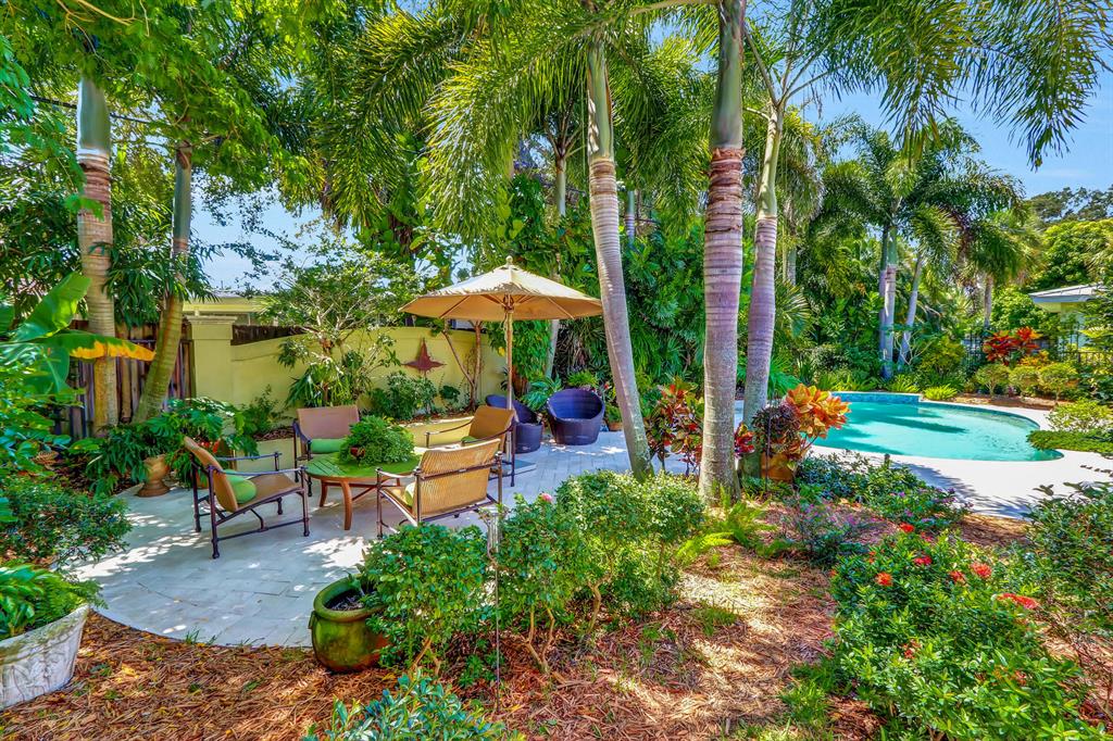 ROYAL OAK HILLS 1ST SEC - Residential