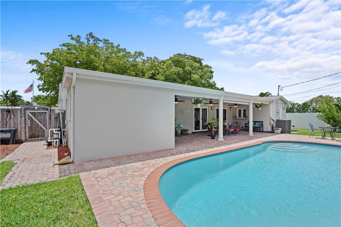 Cutler Ridge Pines - Residential