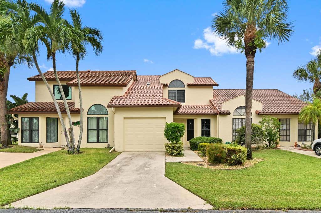 Photo of 10297 Hidden Springs Court #4b, Boca Raton, FL 33498 (MLS # R11089864)