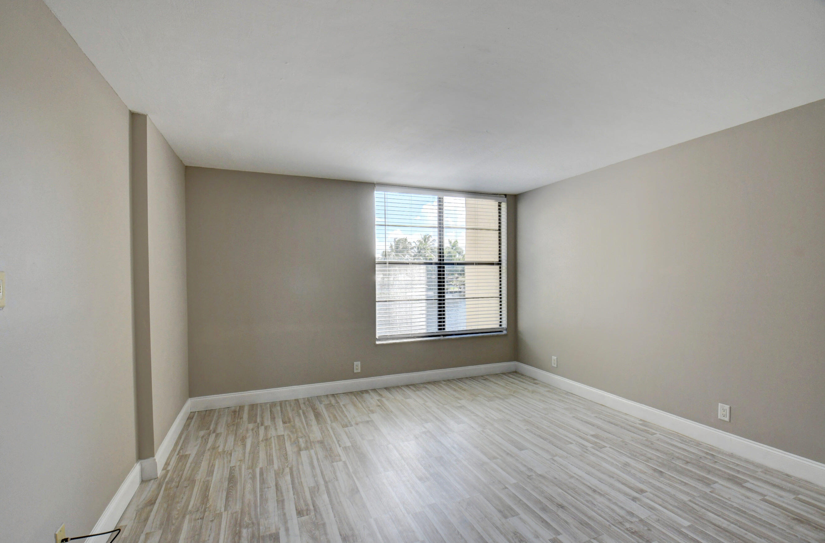 BOCA BAYOU CONDO - Residential