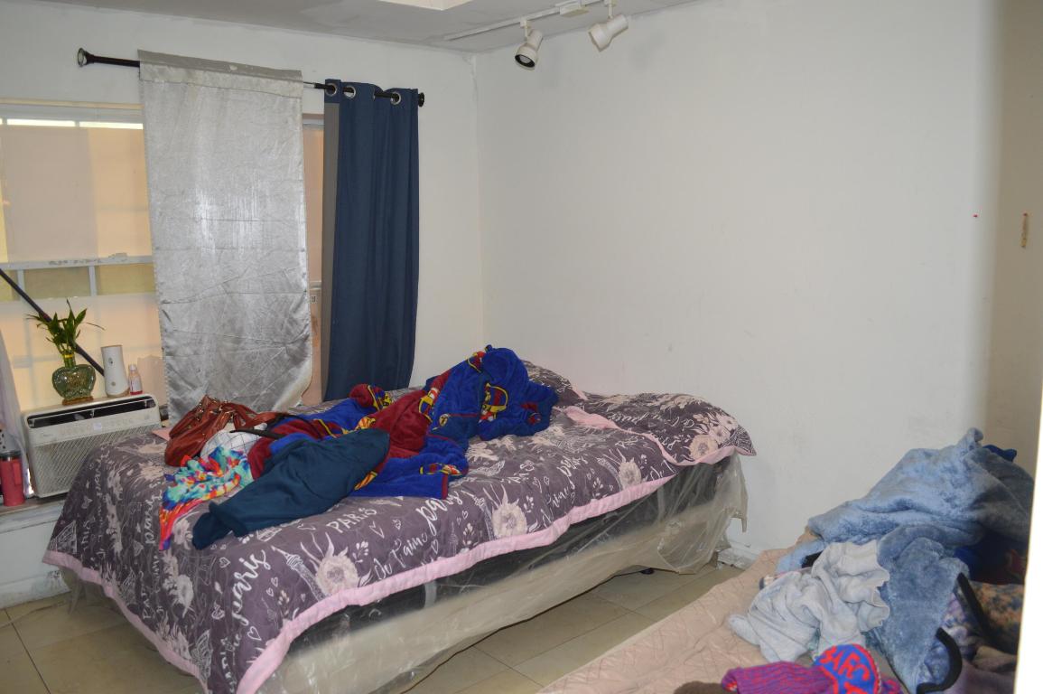 LAKE WORTH TOWN OF - Residential