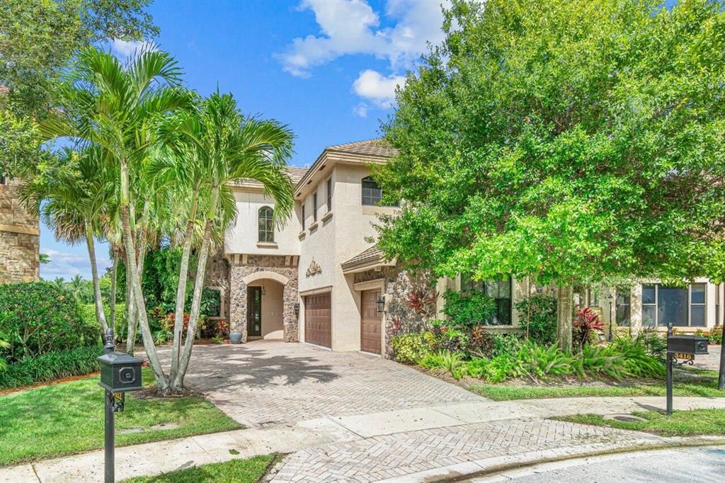 Photo of 3416 Collonade Drive, Wellington, FL 33449 (MLS # R10817318)