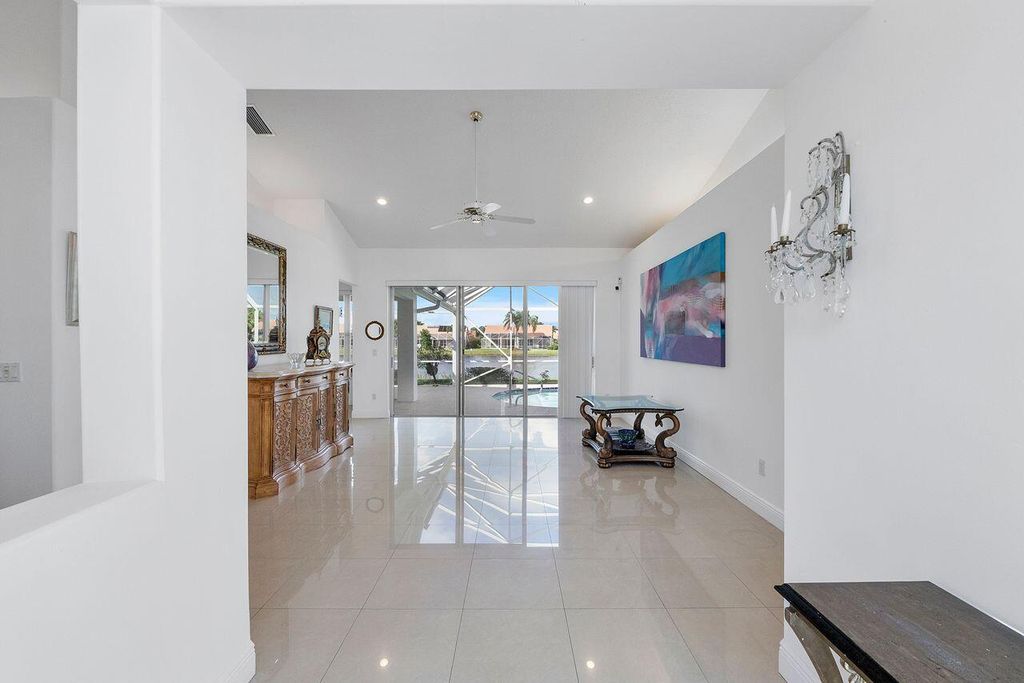 Photo of 7685 Dorchester Road, Boynton Beach, FL 33472 (MLS # R11135701)