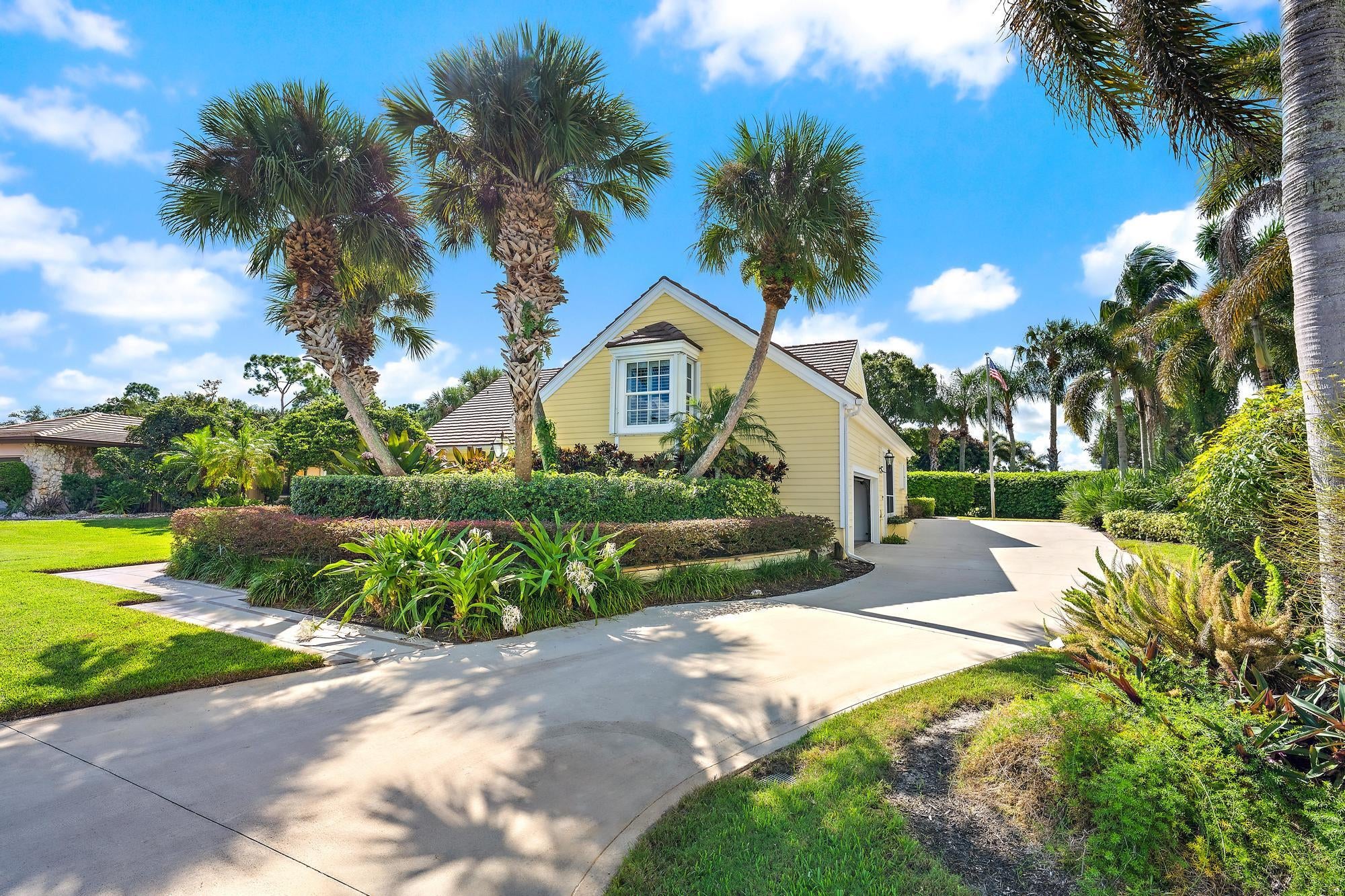 3360 SE Golf Trail