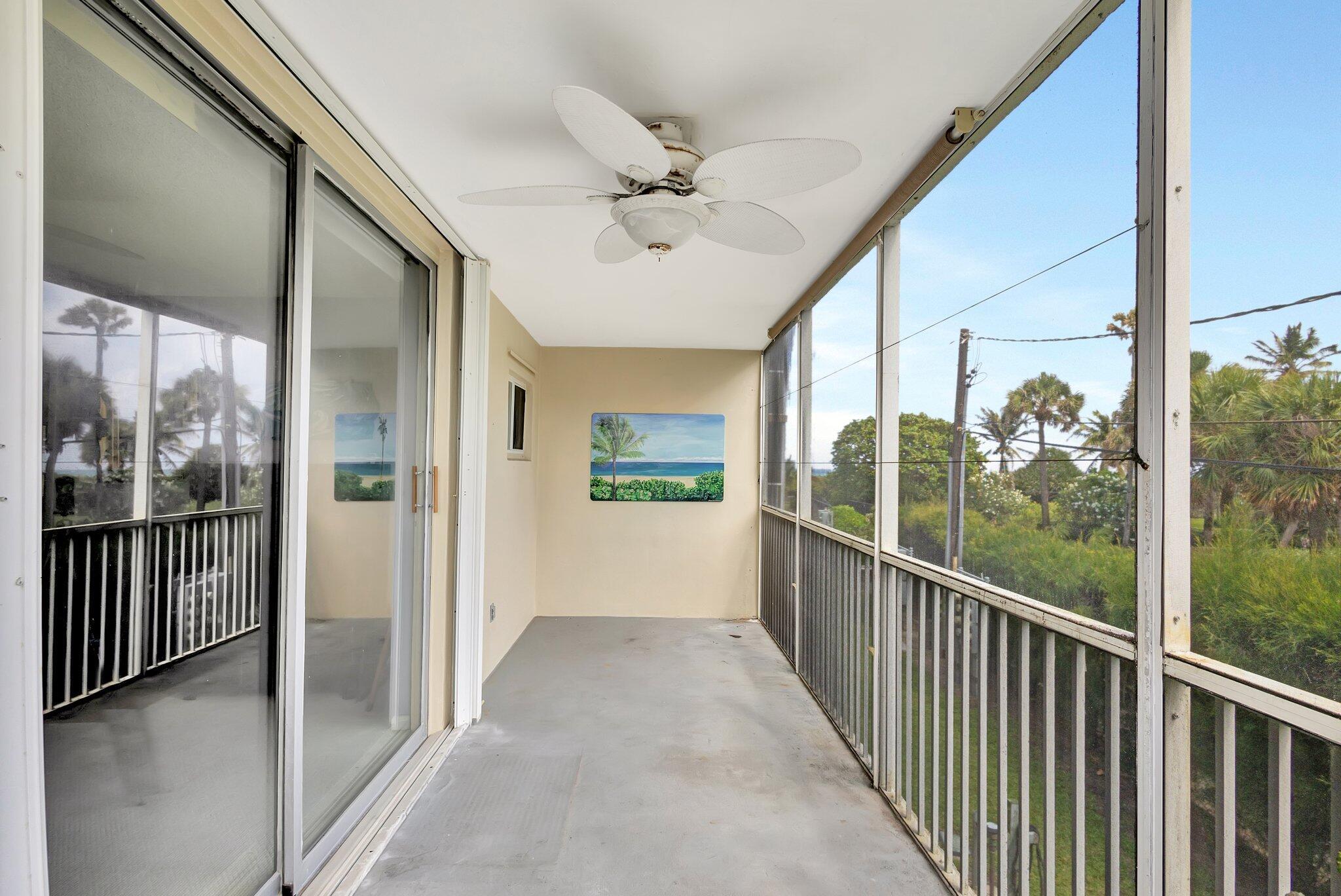 VILLAS ON THE OCEAN - Residential