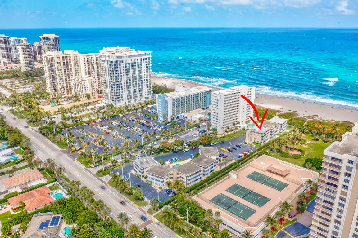 VILLAS ON THE OCEAN - Residential