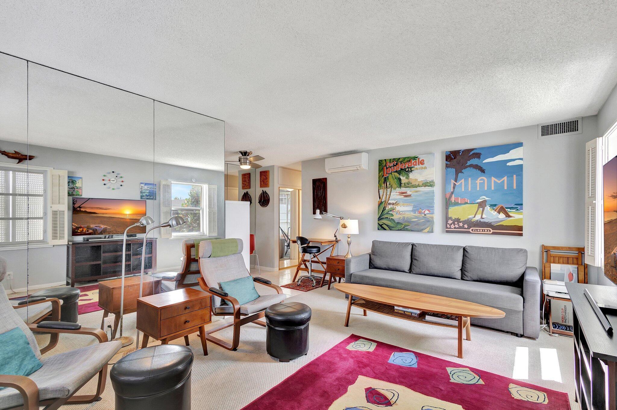 VILLAS ON THE OCEAN - Residential