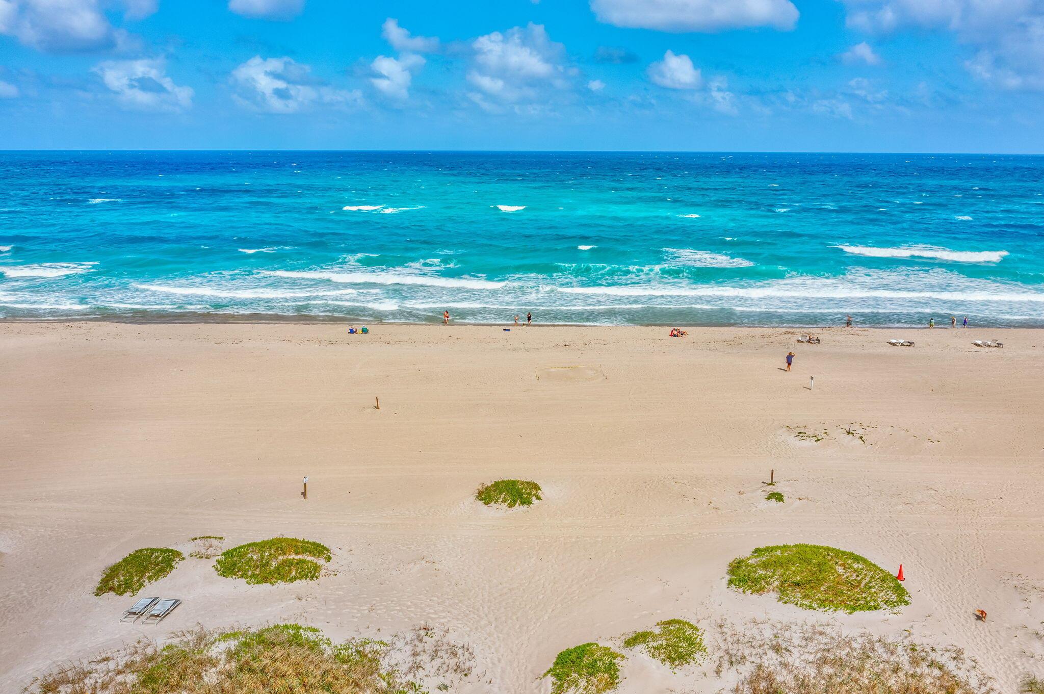 VILLAS ON THE OCEAN - Residential