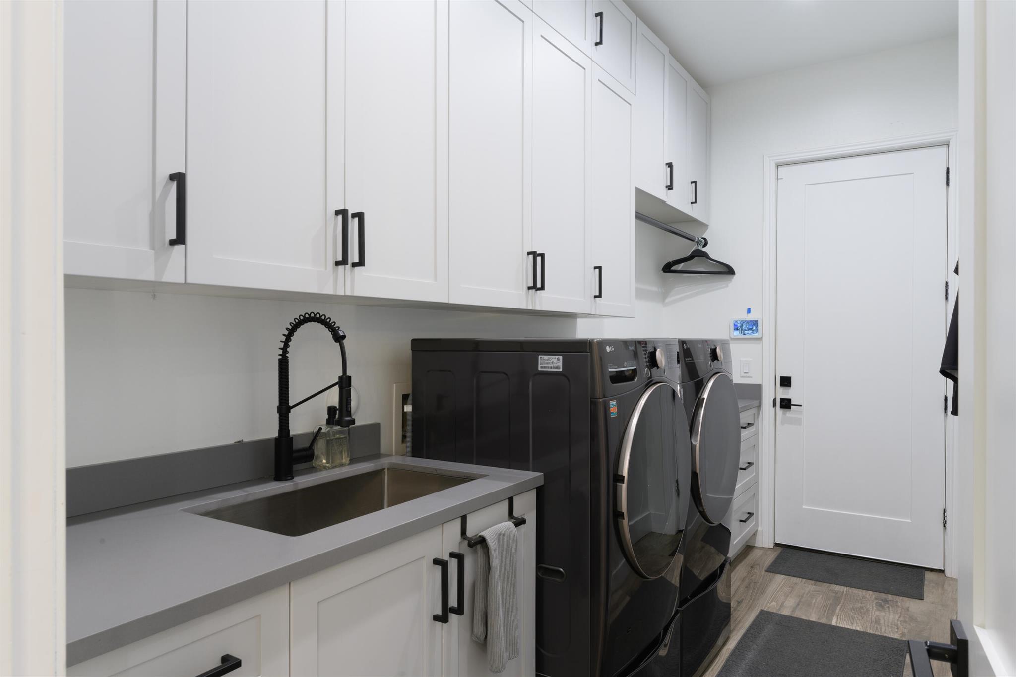 PADDOCK PARK 1 OF WELLING - Residential