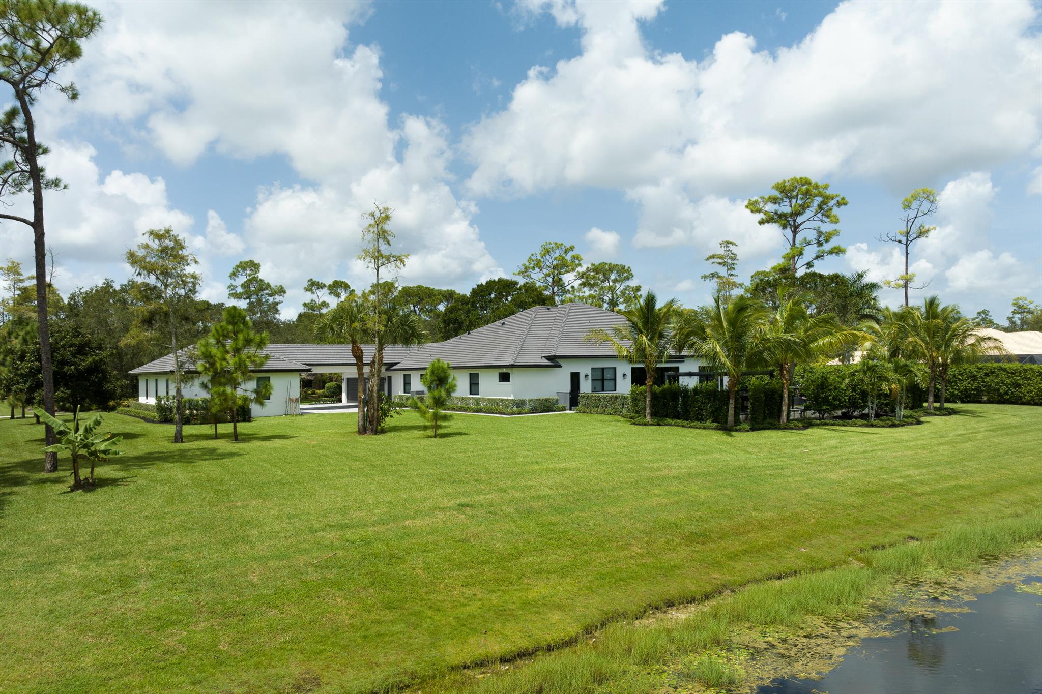 PADDOCK PARK 1 OF WELLING - Residential