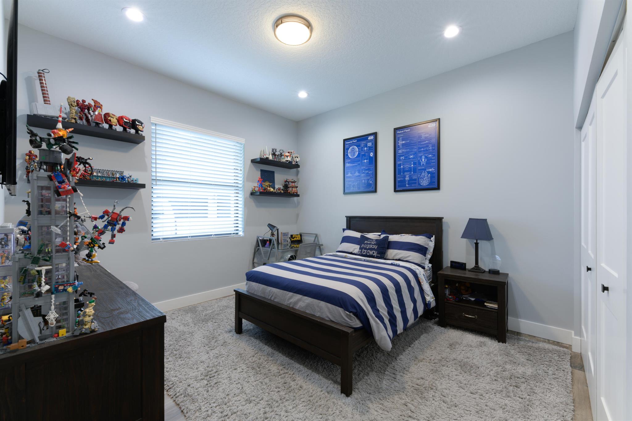 PADDOCK PARK 1 OF WELLING - Residential