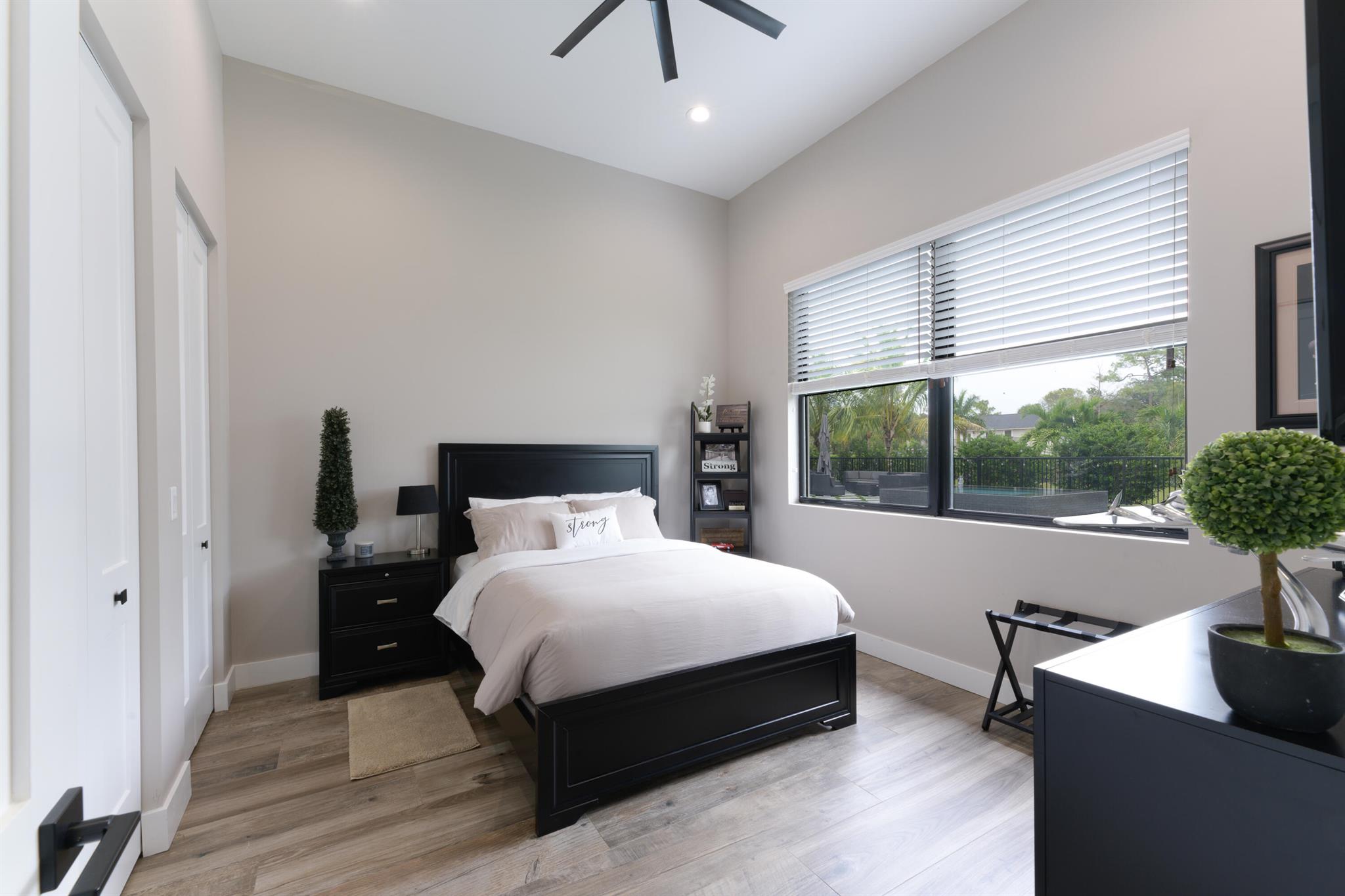 PADDOCK PARK 1 OF WELLING - Residential