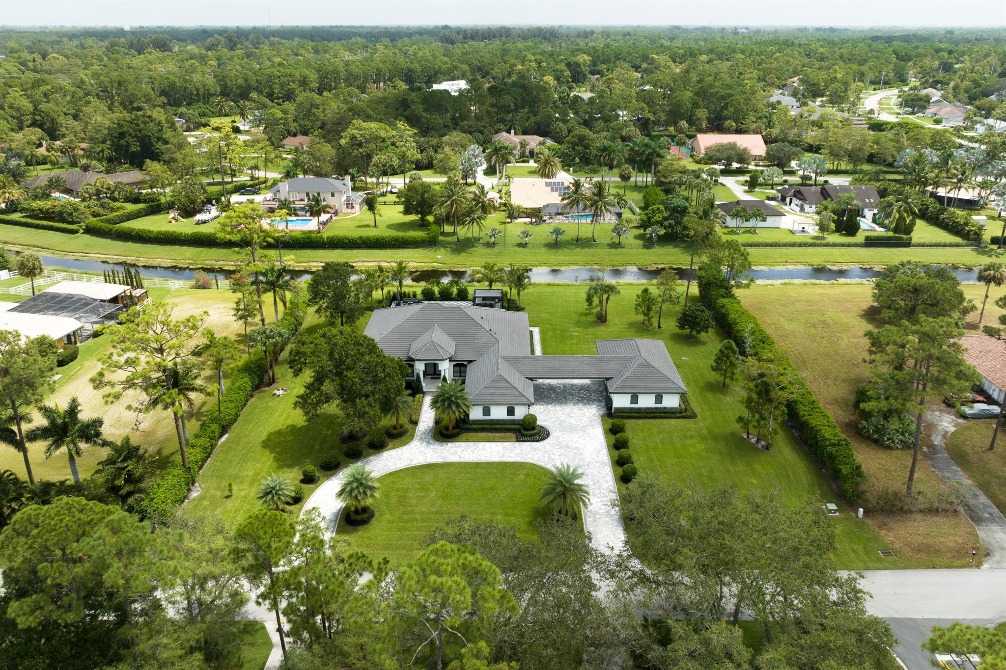 PADDOCK PARK 1 OF WELLING - Residential