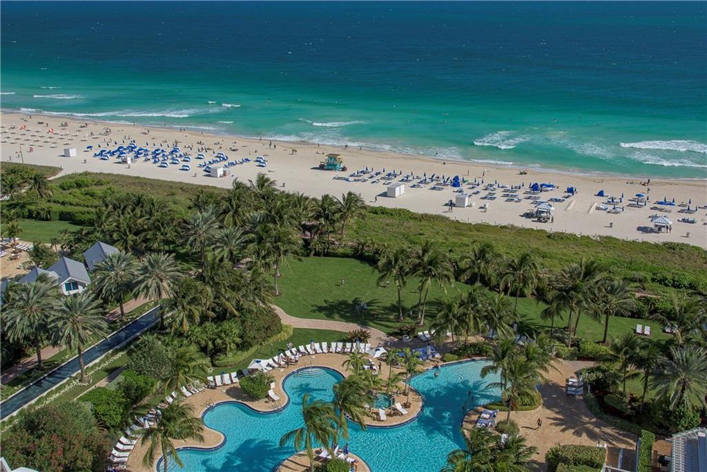 Continuum on South Beach - Residential