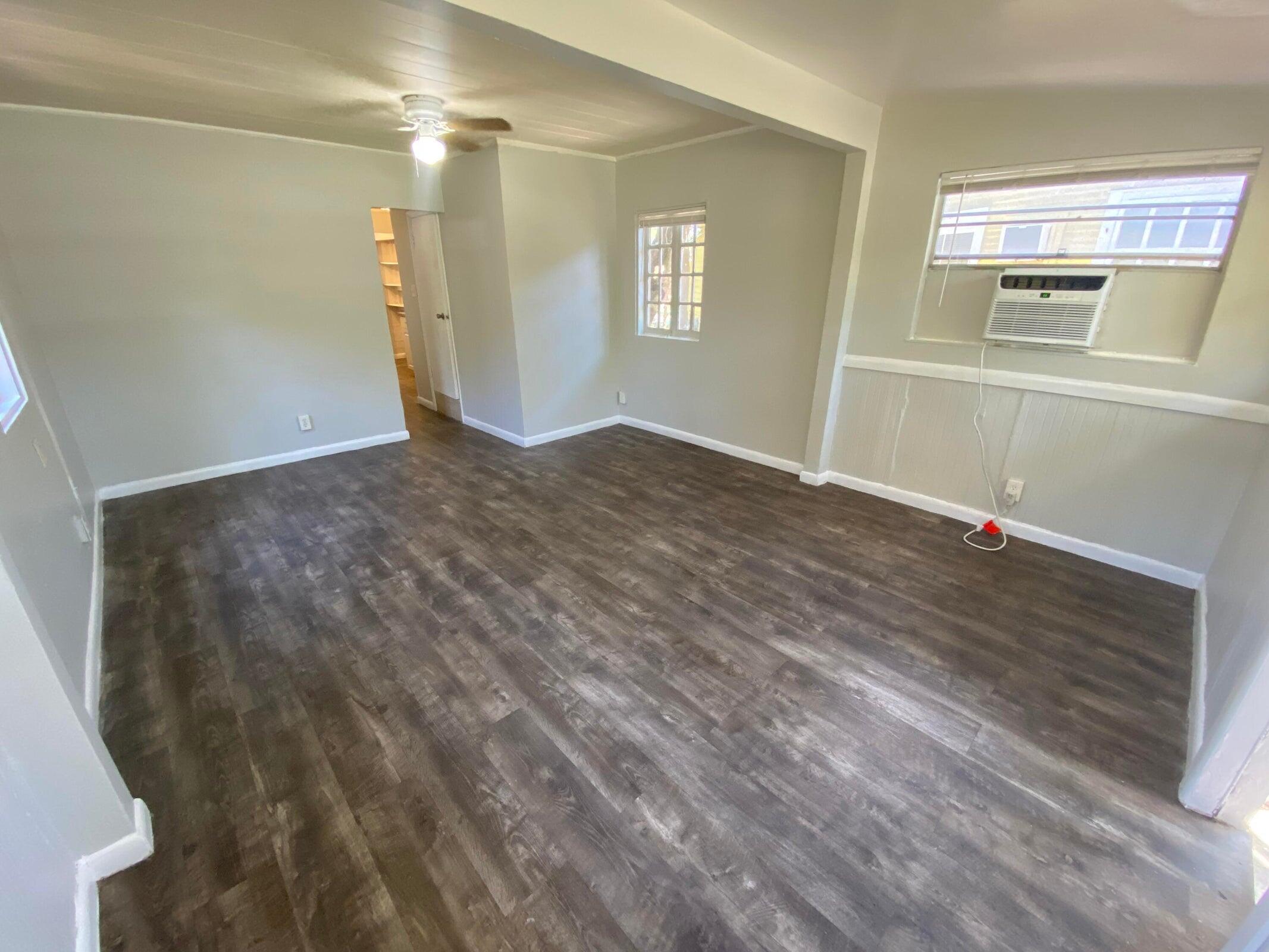 View photos, virtual tours, details... 3723 Morton Avenue