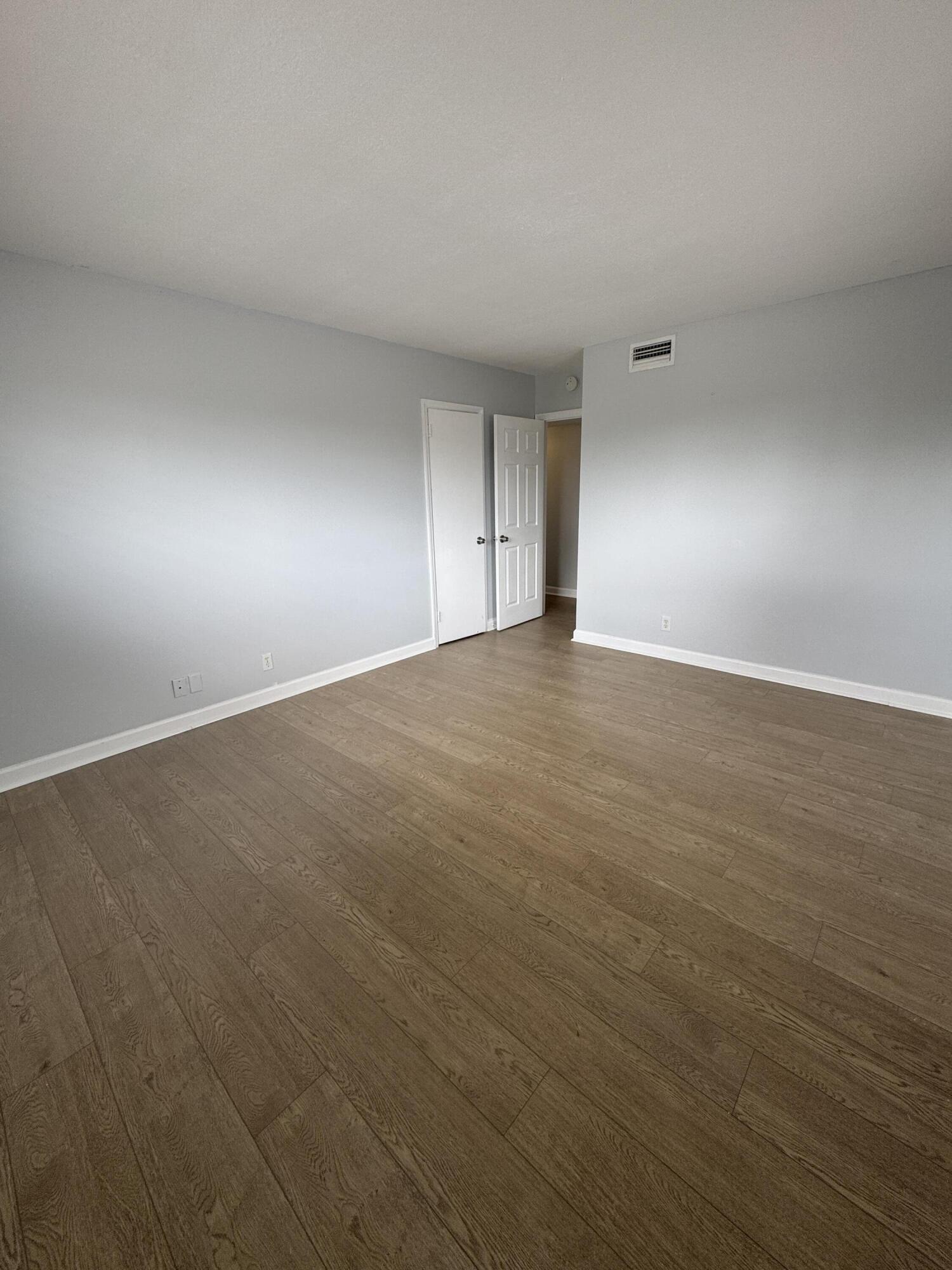 APARTMENTS AT TIMBERLAKE CONDO - Residential