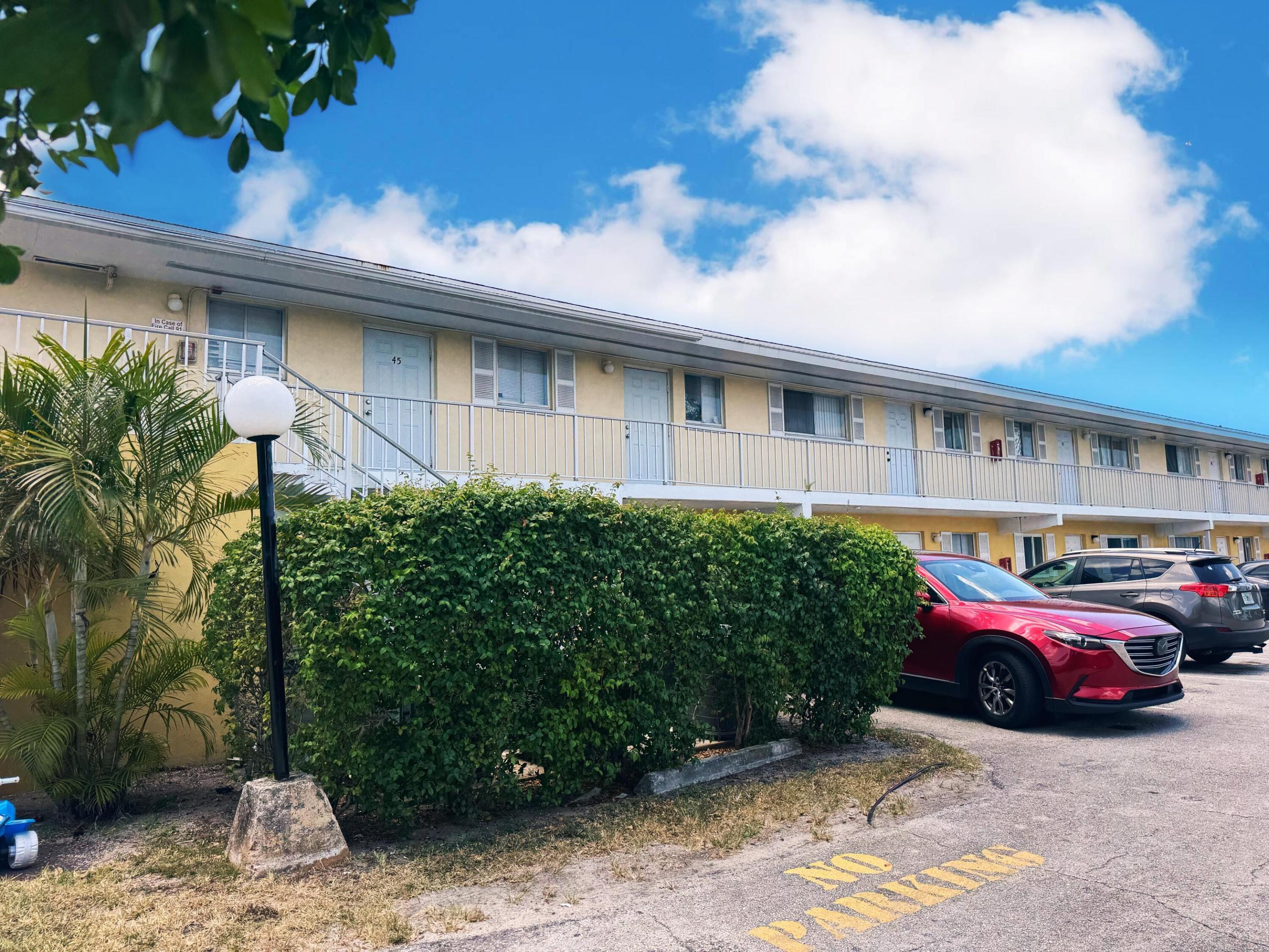 APARTMENTS AT TIMBERLAKE CONDO - Residential