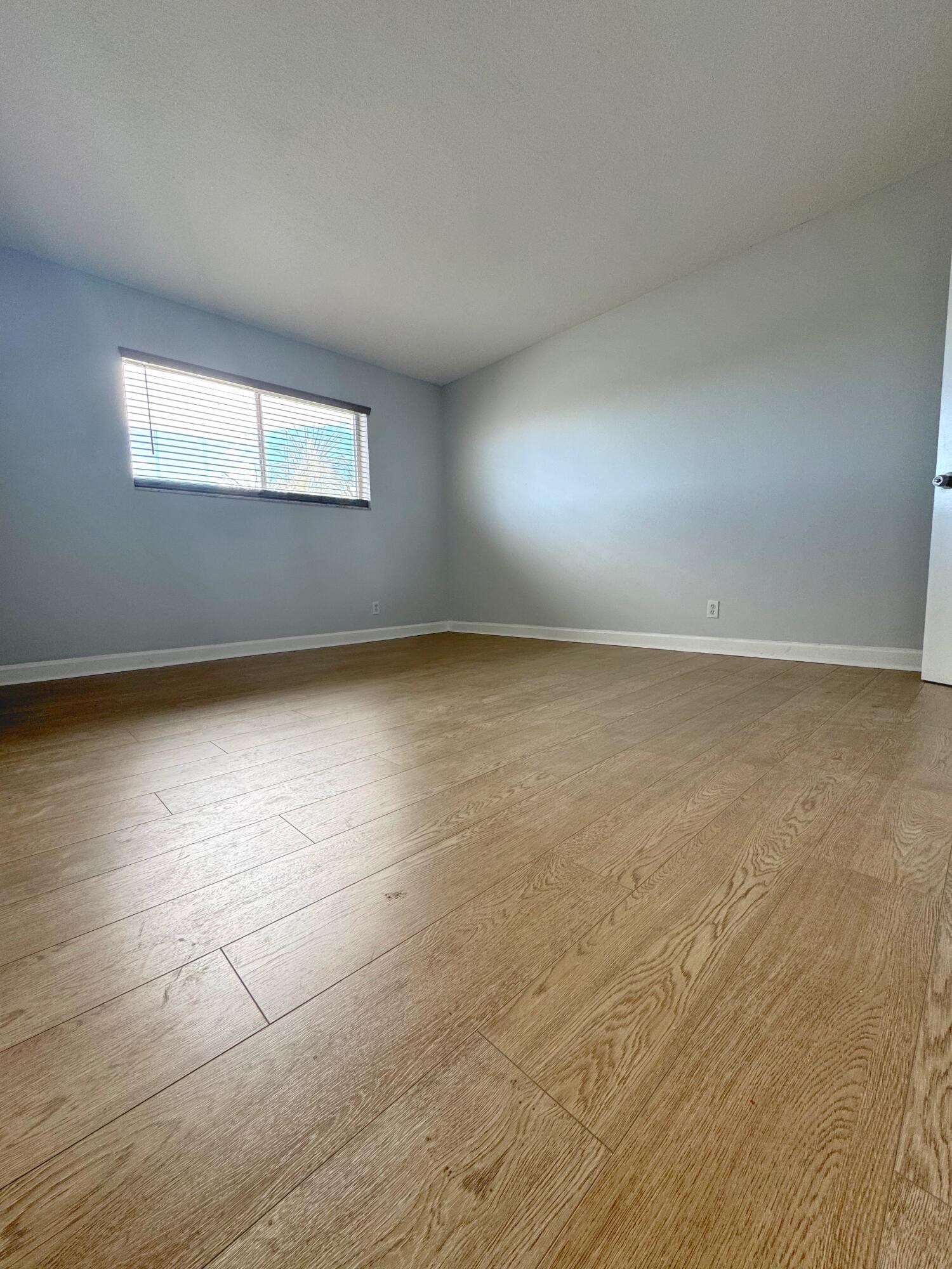 APARTMENTS AT TIMBERLAKE CONDO - Residential