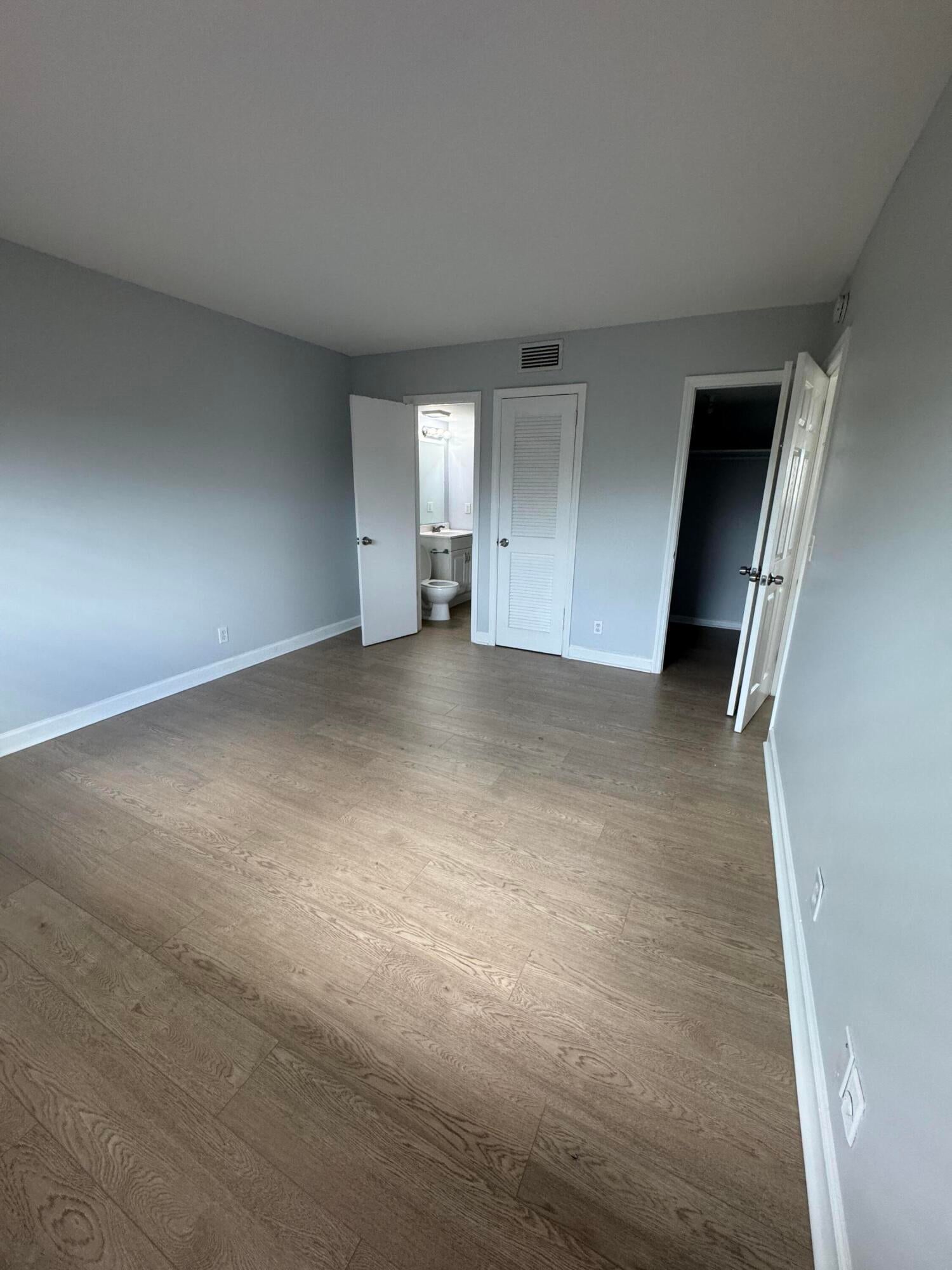 APARTMENTS AT TIMBERLAKE CONDO - Residential