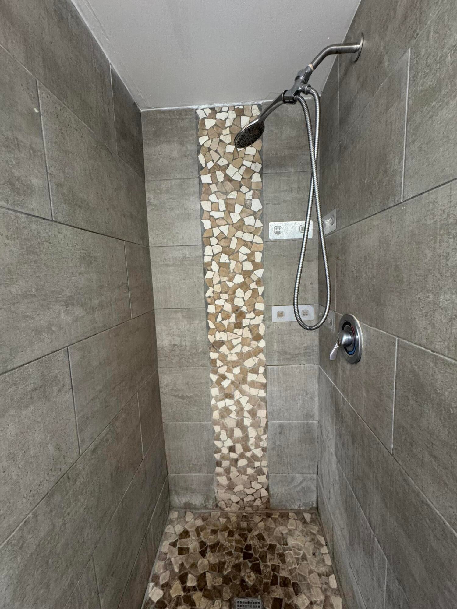 APARTMENTS AT TIMBERLAKE CONDO - Residential