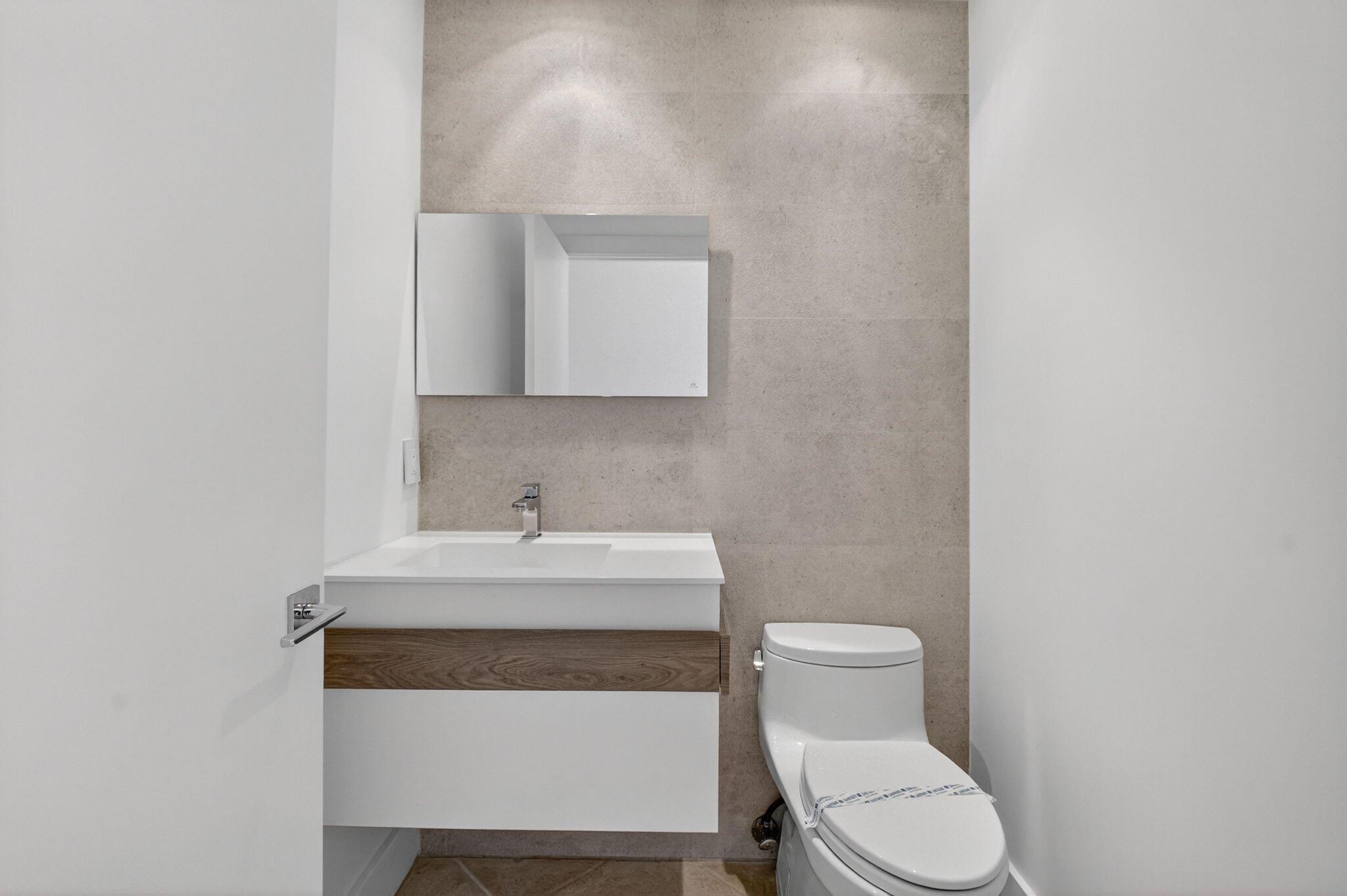 SHORES AT BOCA RATON PH 1 - Residential Lease