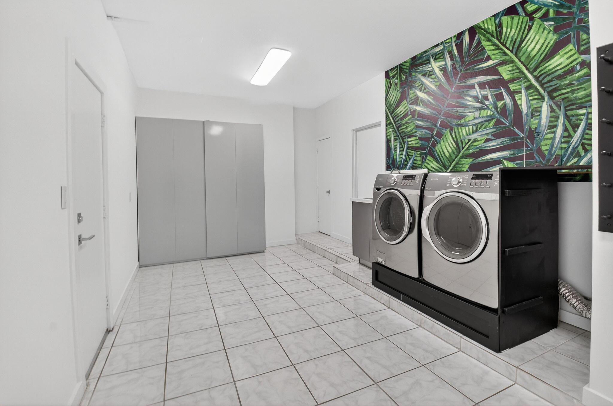 SHORES AT BOCA RATON PH 1 - Residential Lease