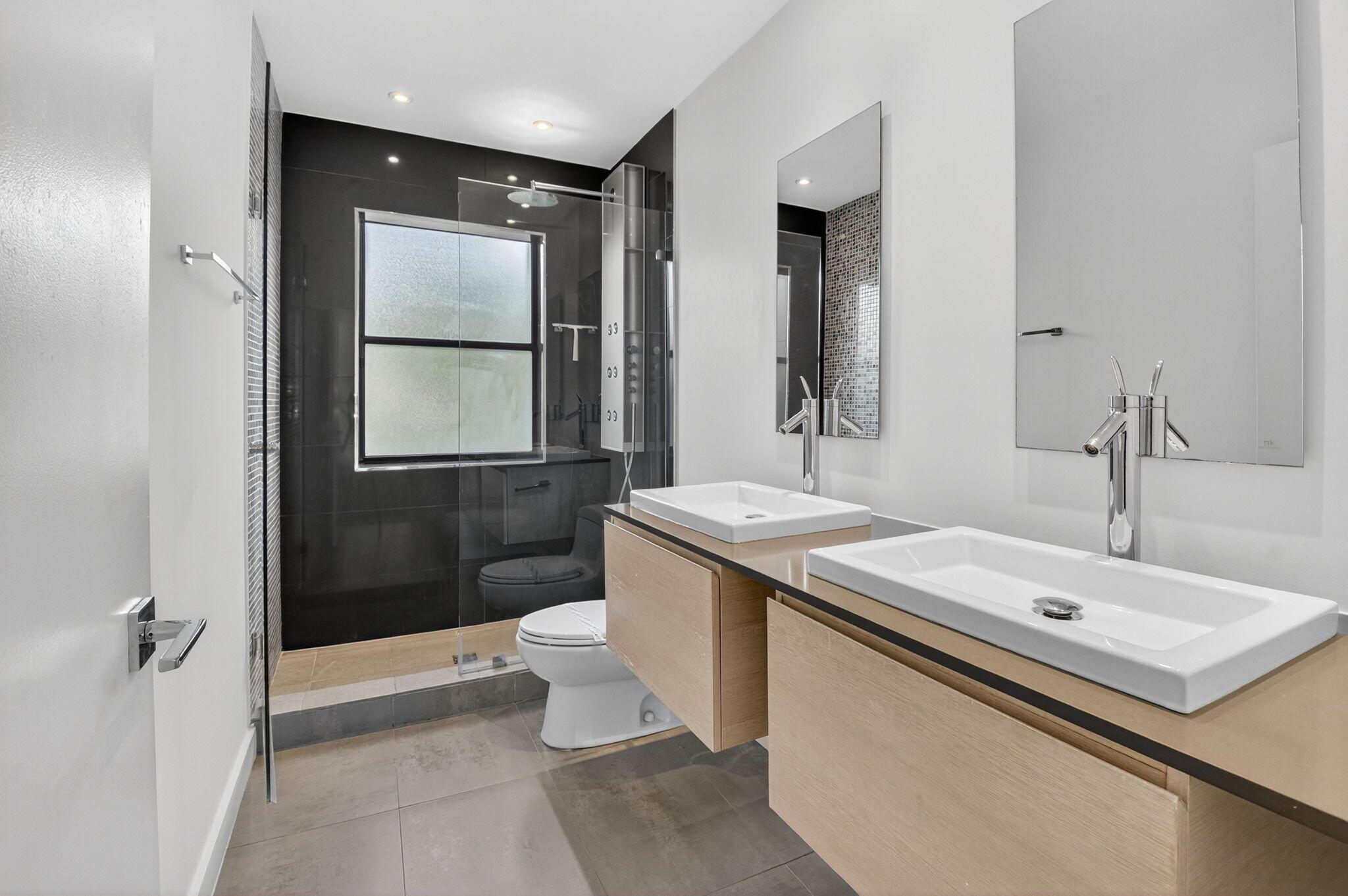 SHORES AT BOCA RATON PH 1 - Residential Lease