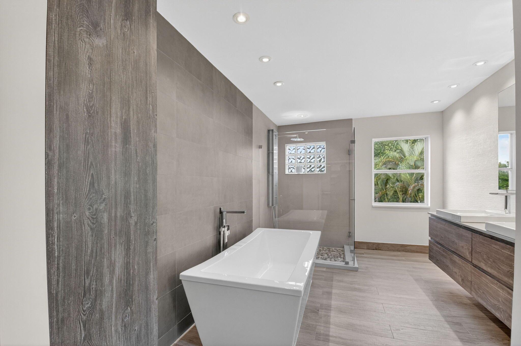 SHORES AT BOCA RATON PH 1 - Residential Lease