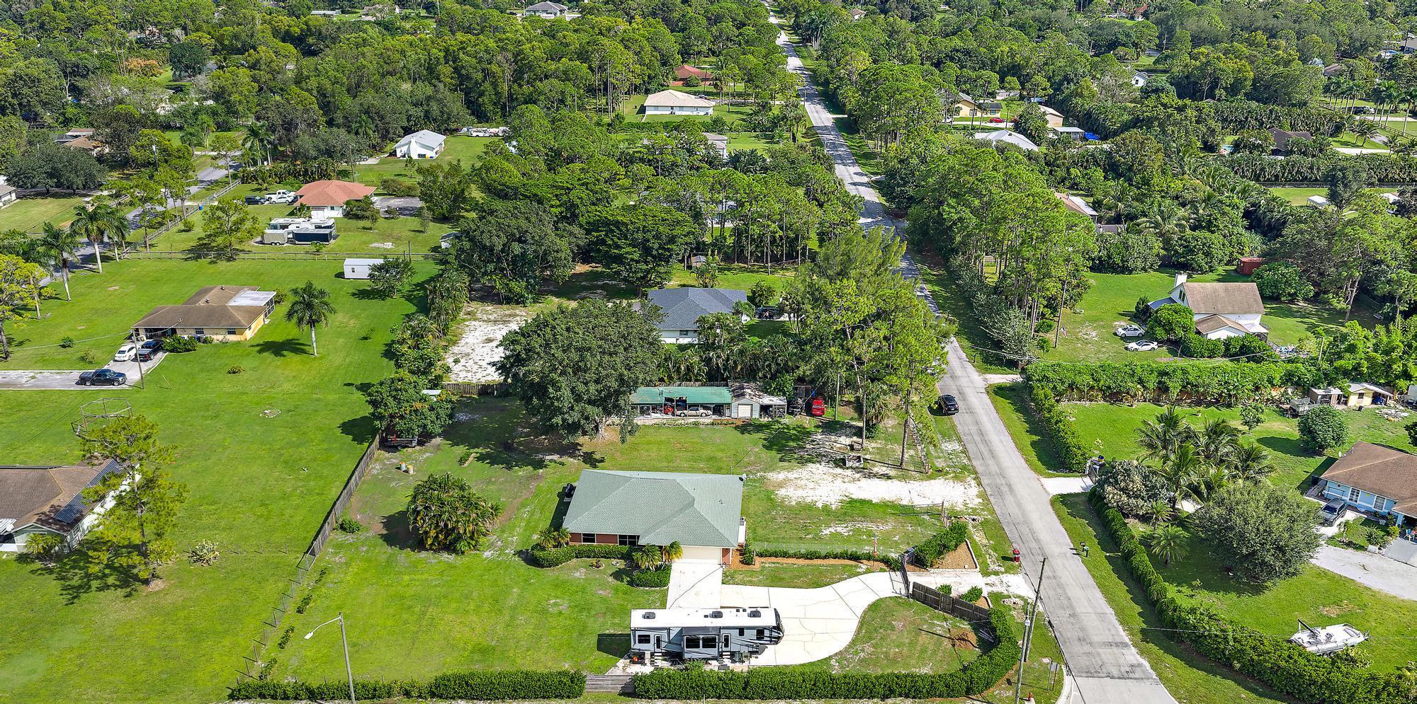 The Acreage - Residential