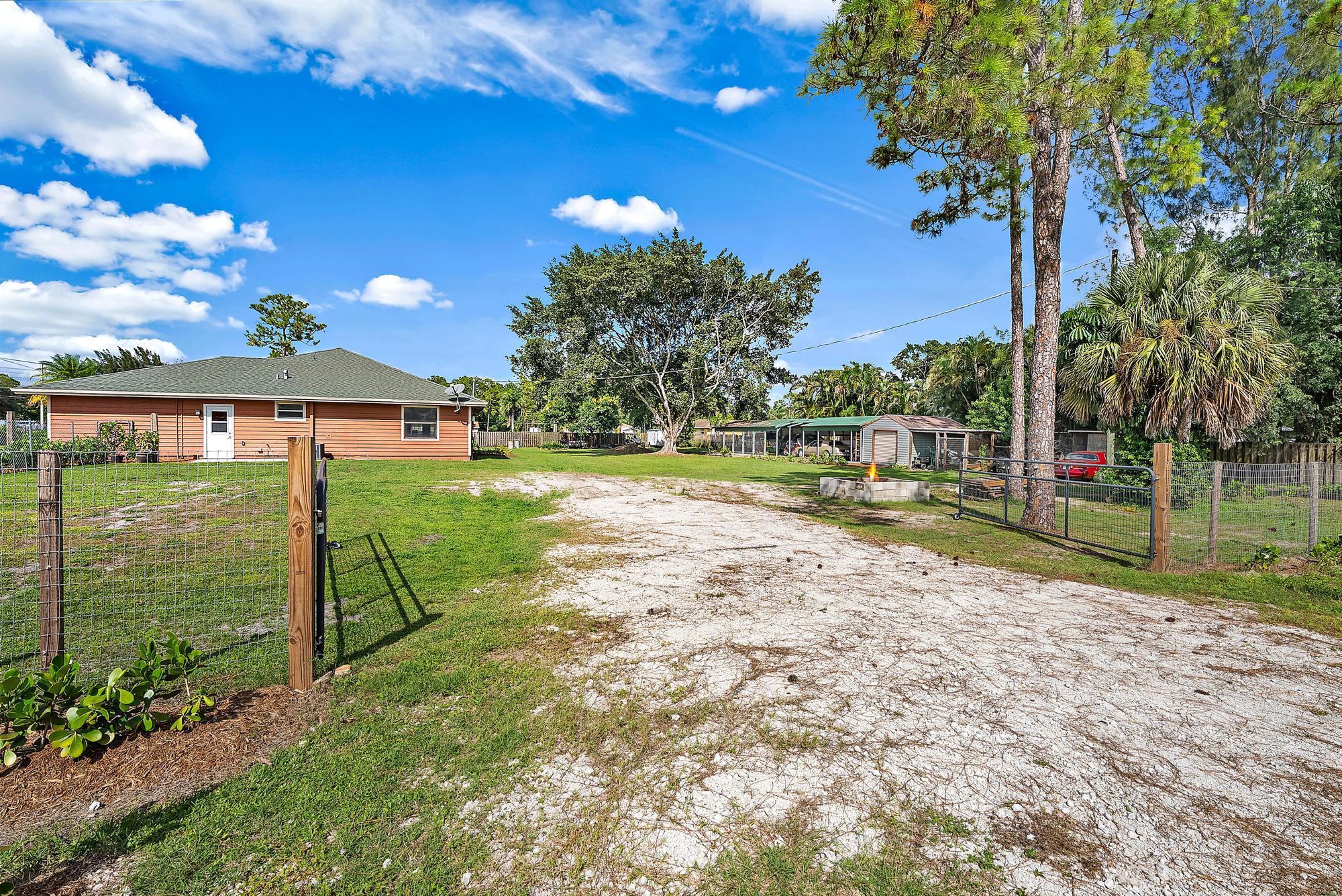 The Acreage - Residential