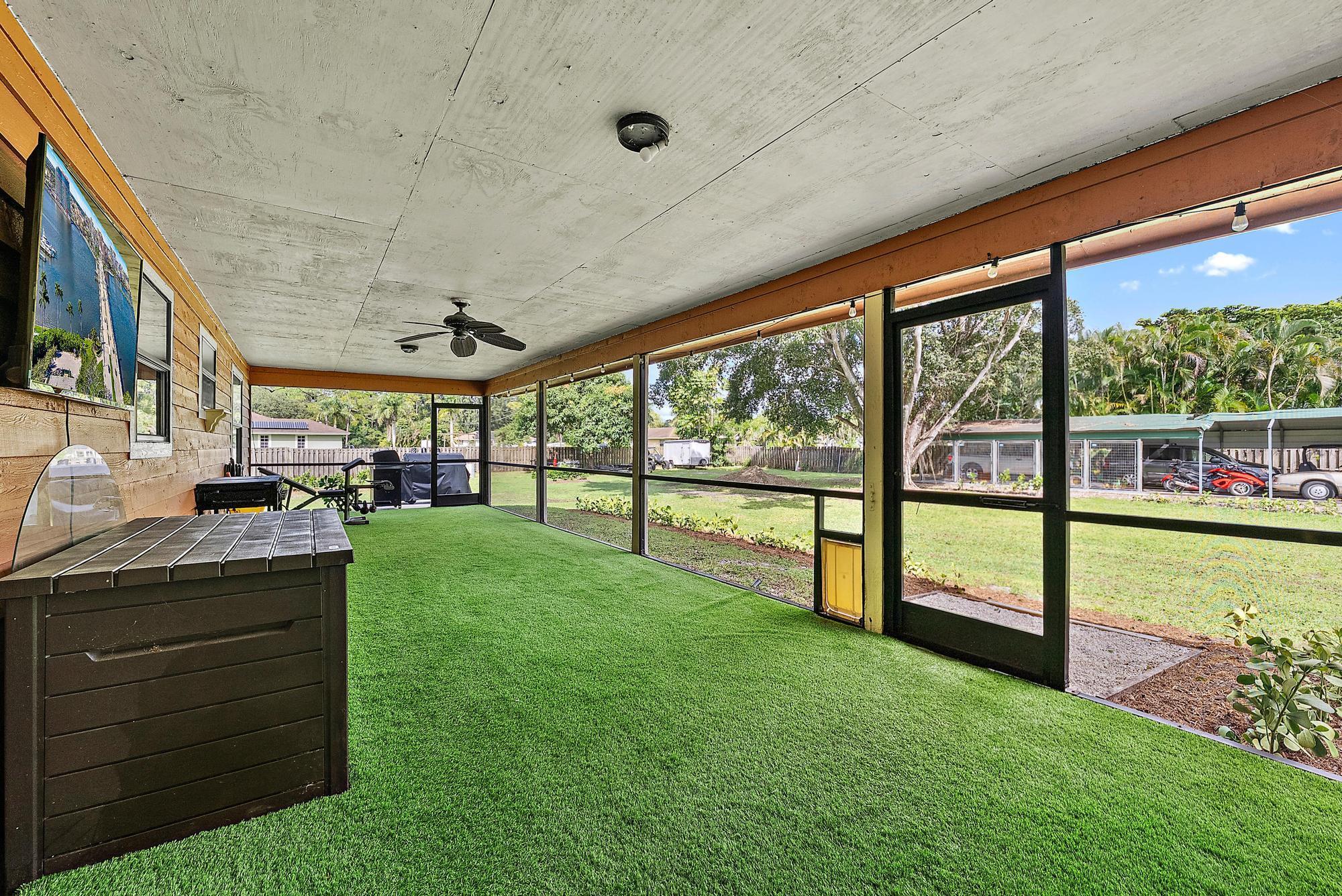 The Acreage - Residential