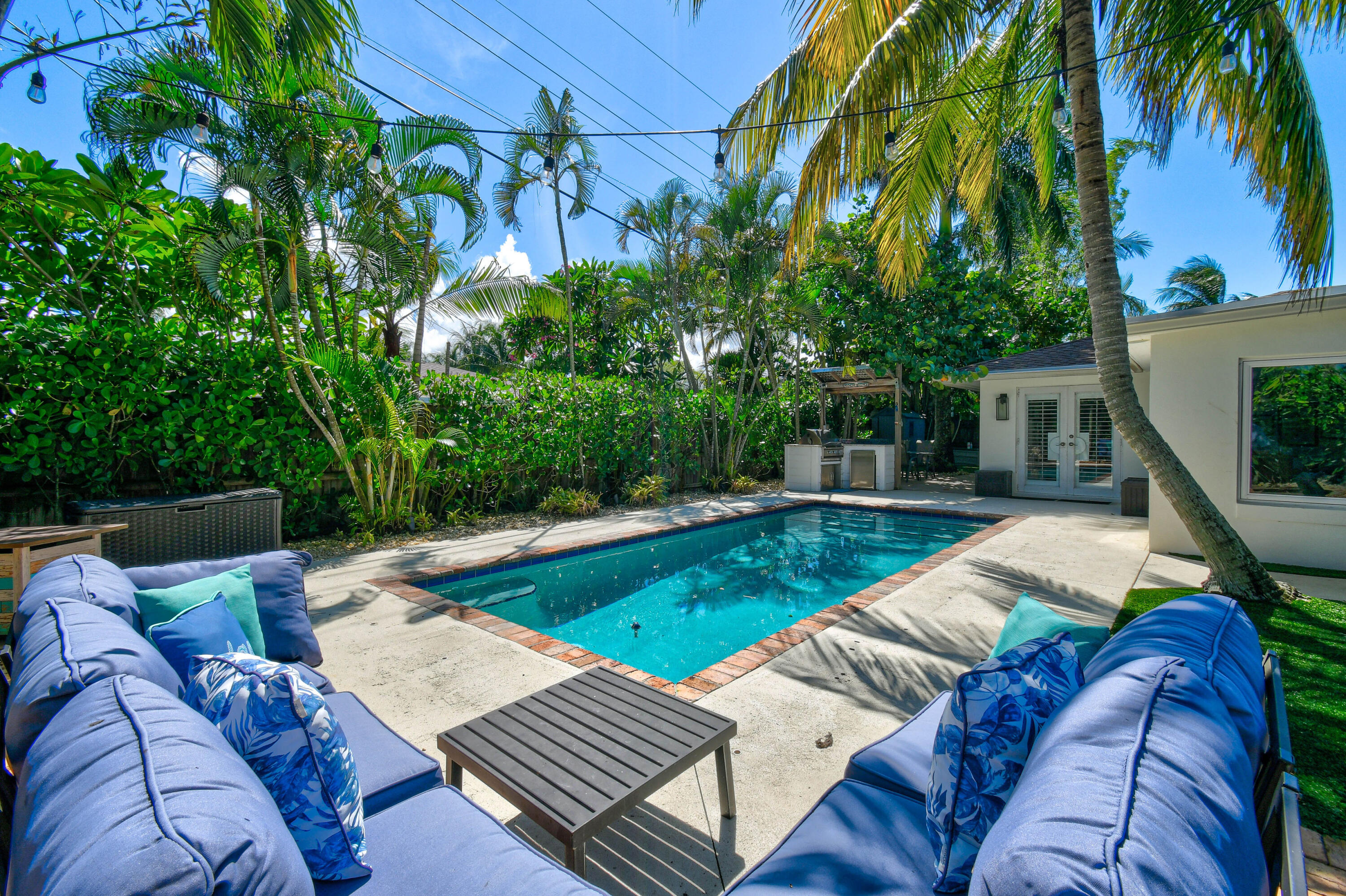 RIVERSIDE DRIVE PARK SEC A - Residential