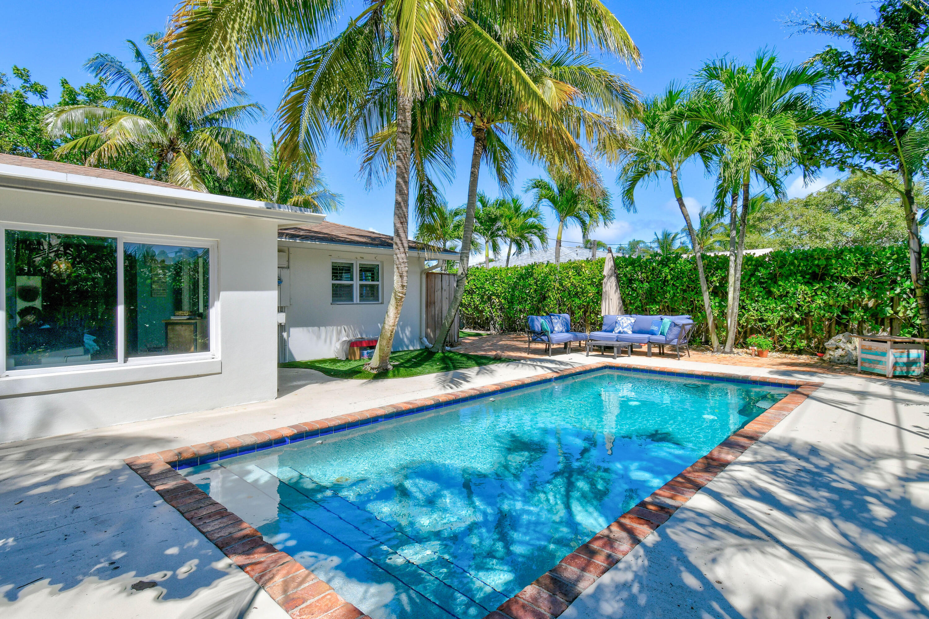 RIVERSIDE DRIVE PARK SEC A - Residential