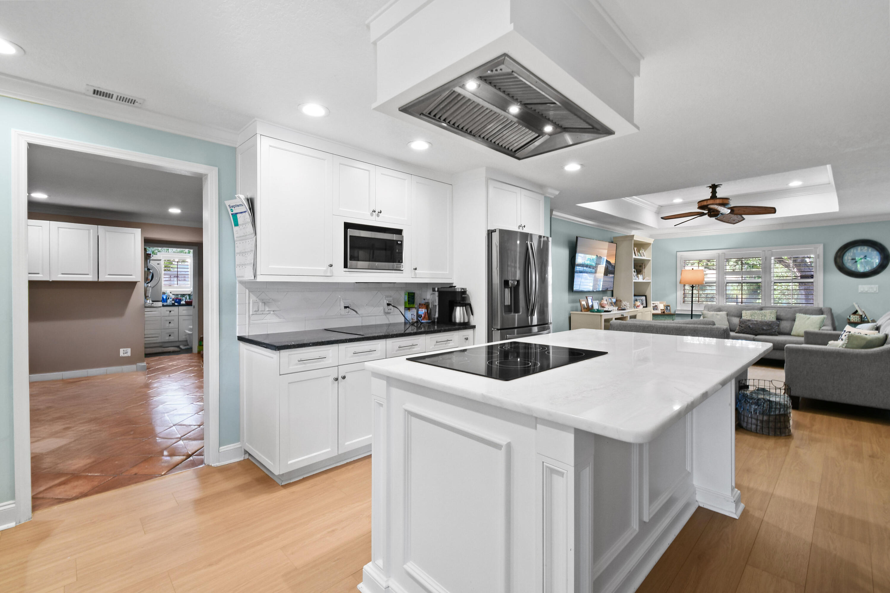 RIVERSIDE DRIVE PARK SEC A - Residential