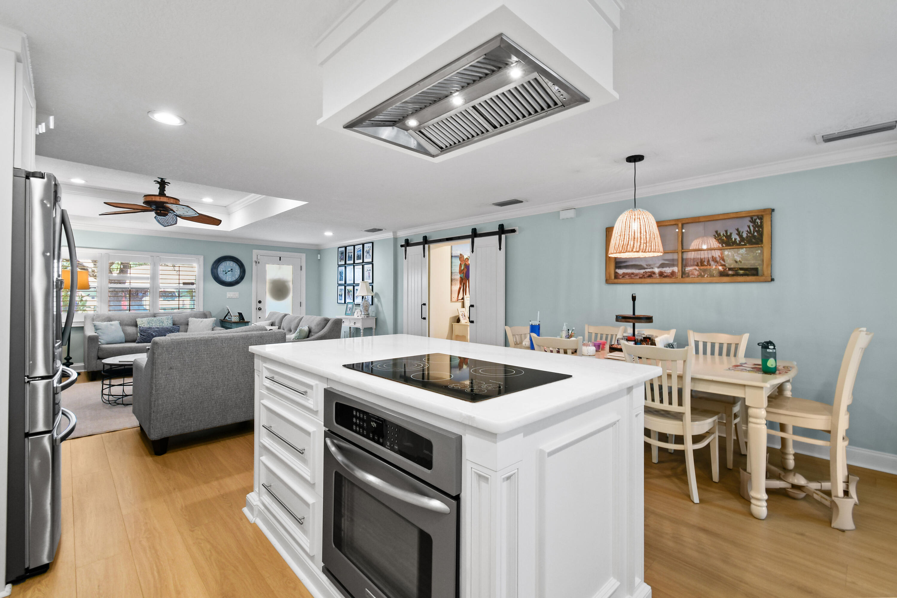 RIVERSIDE DRIVE PARK SEC A - Residential