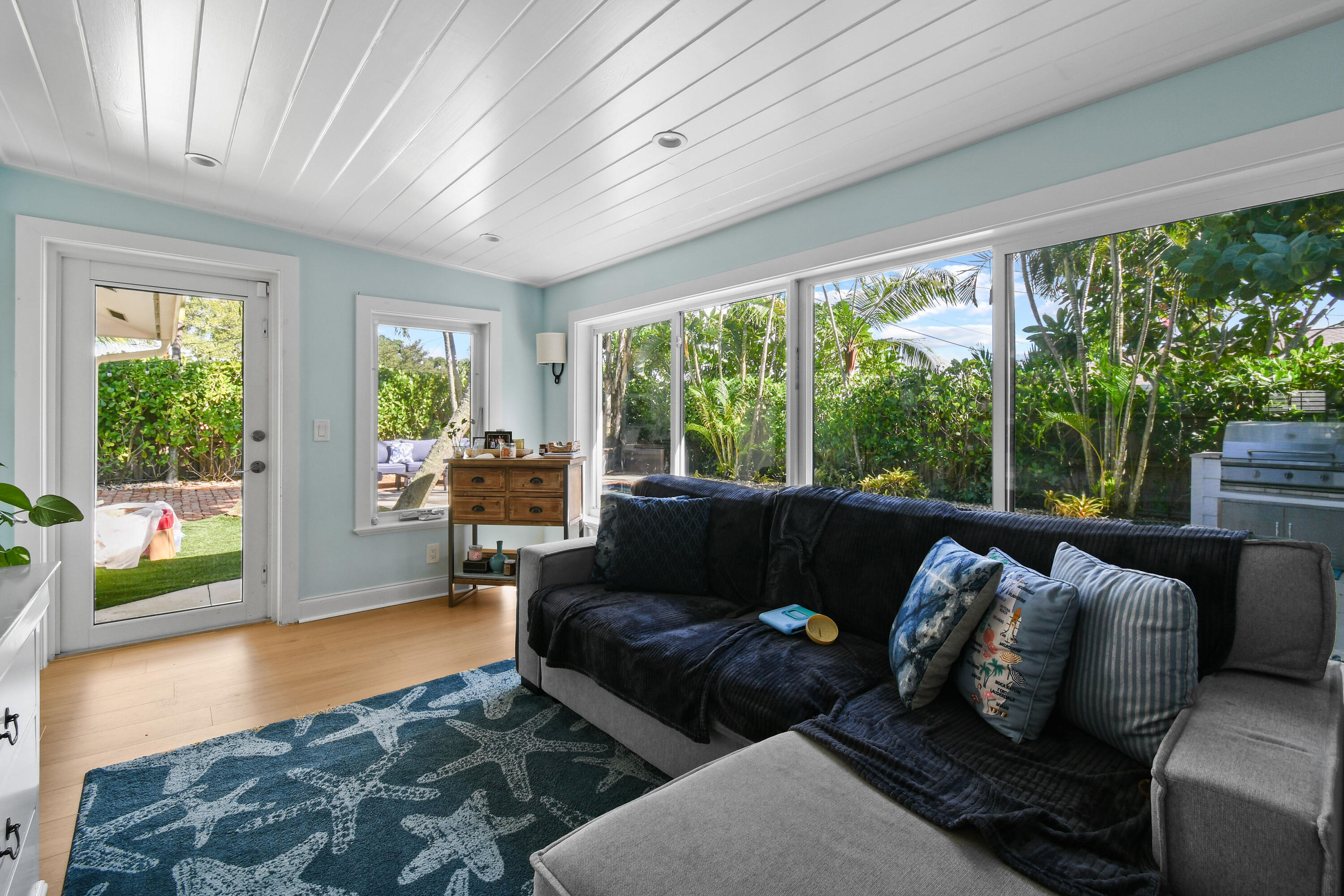 RIVERSIDE DRIVE PARK SEC A - Residential