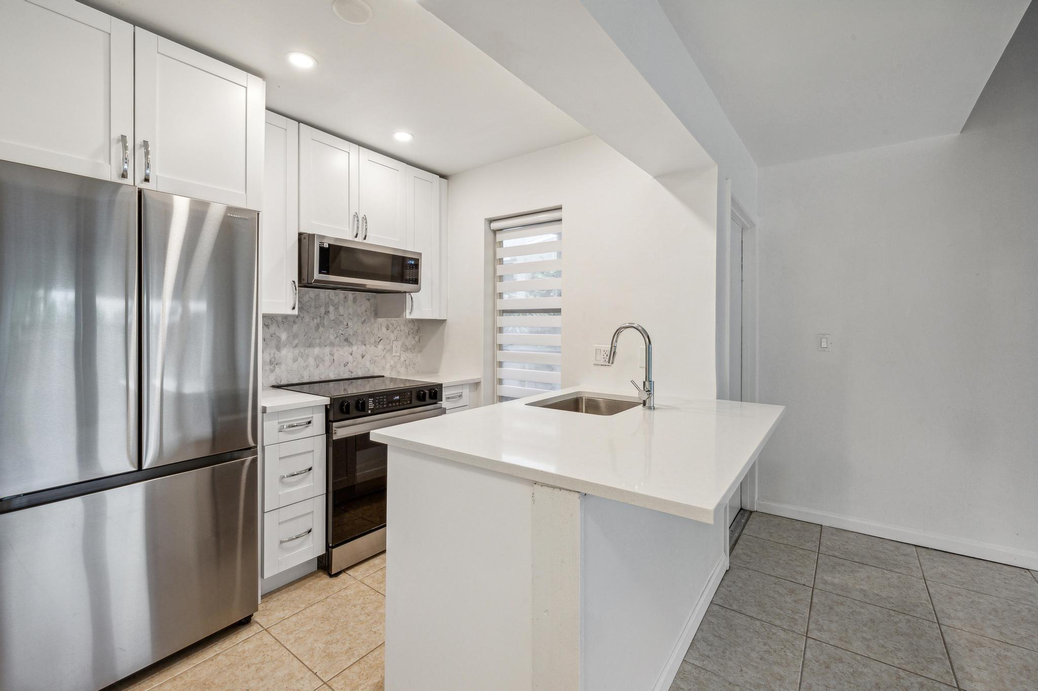 410 SE 13th Street 4