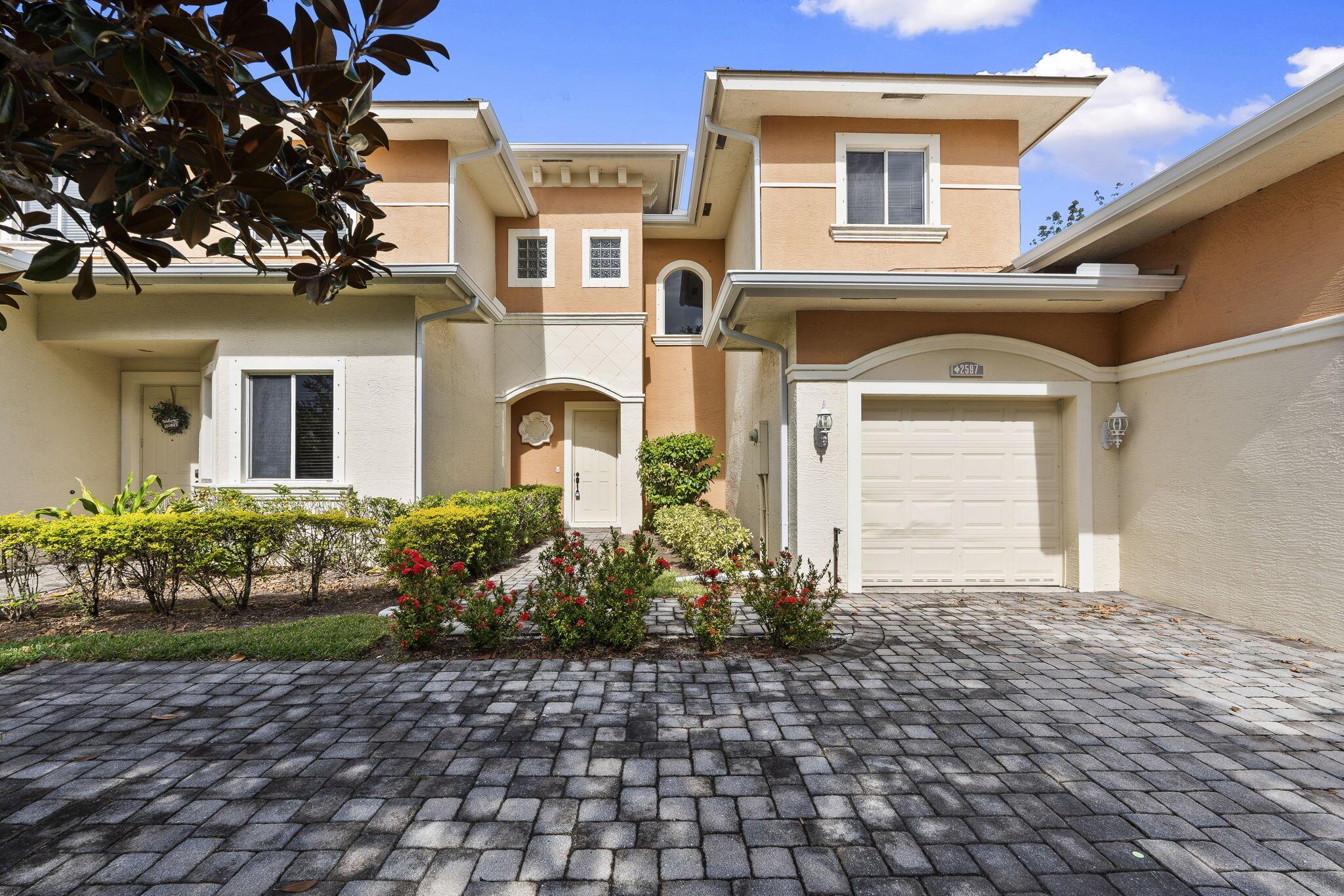 BRADFORD PLACE - Residential