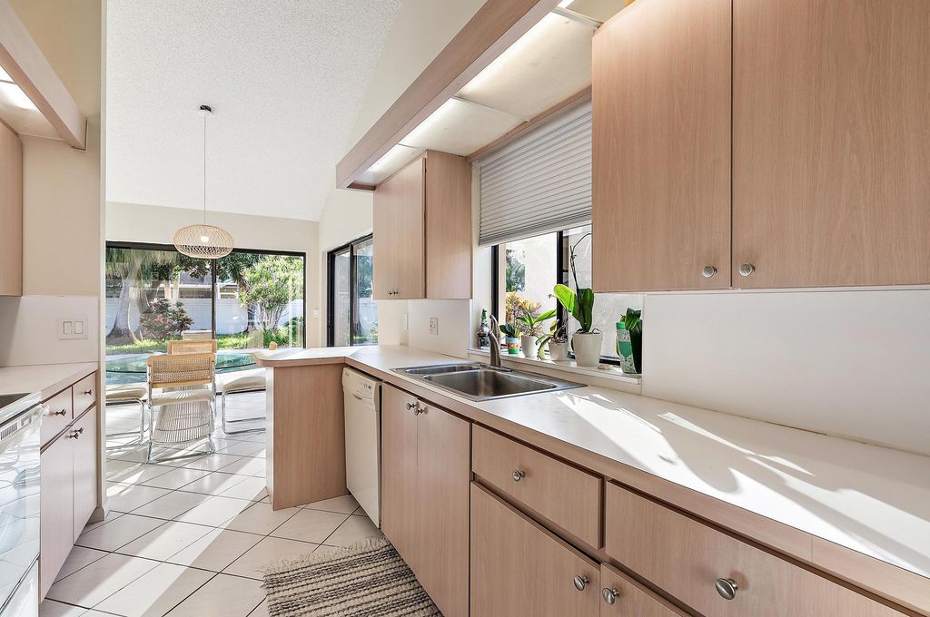 Photo of 223 E River Park Drive, Jupiter, FL 33477 (MLS # R10933975)