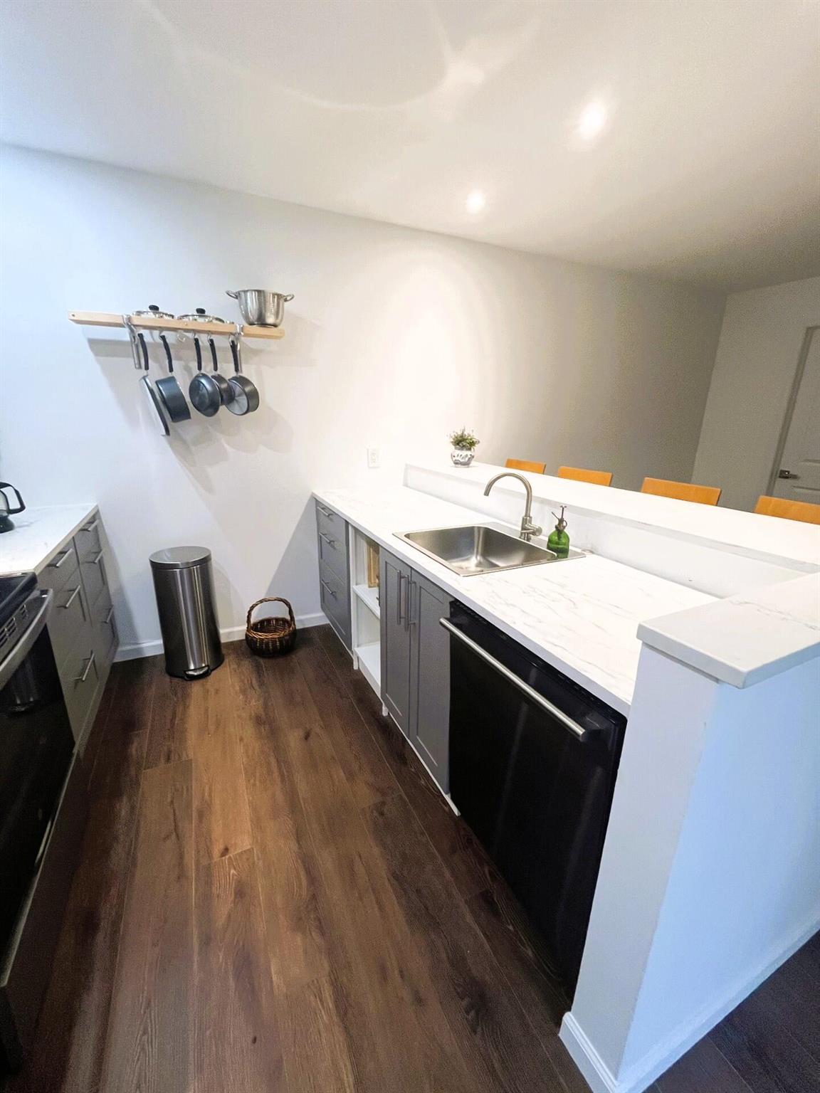 VILLAGE OF SANDALWOOD LAK - Residential