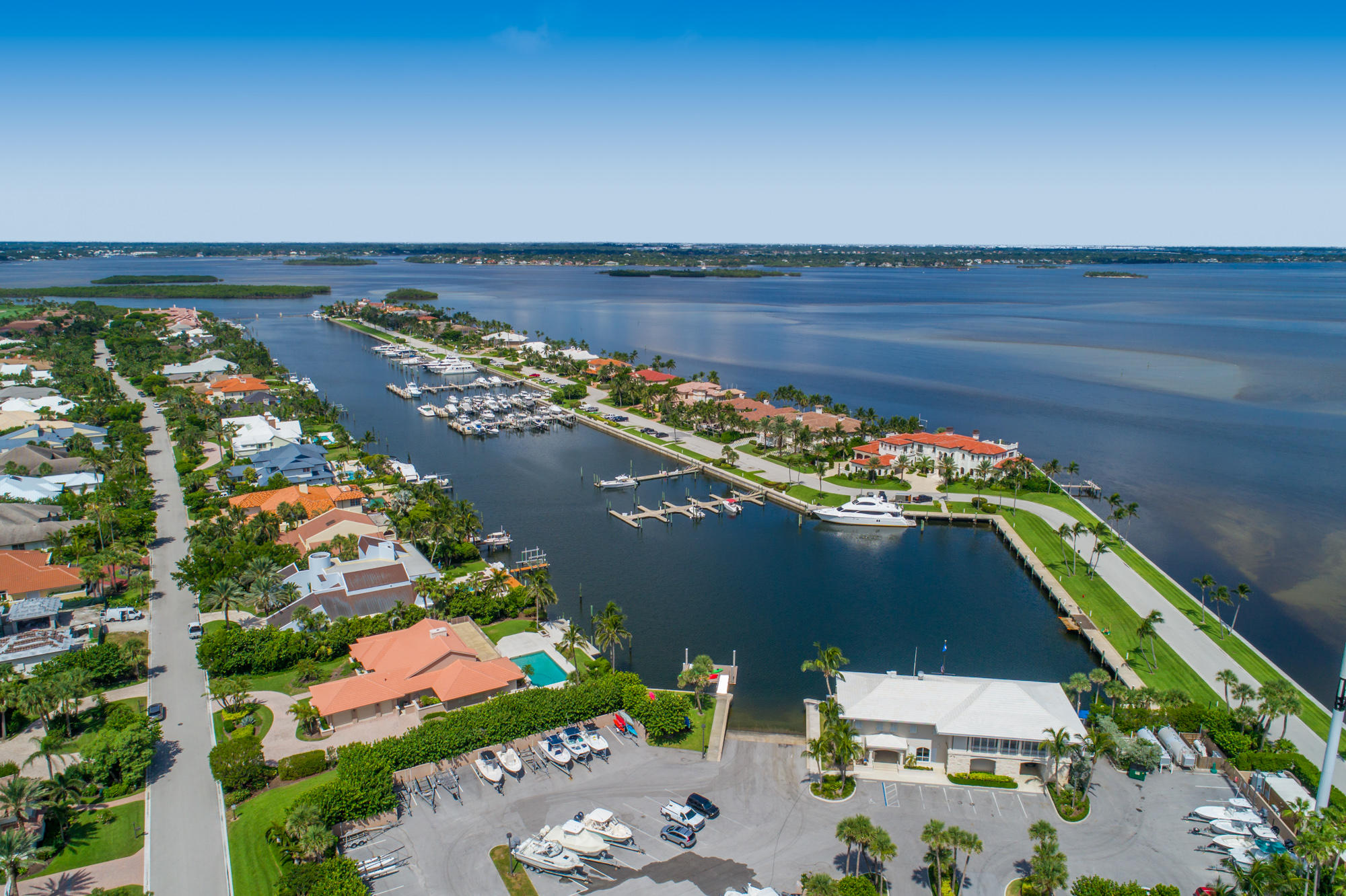 SAILFISH POINT PLAT 21 - Residential