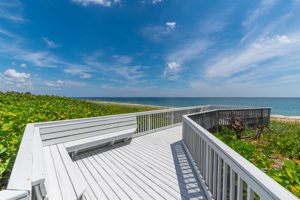 SAILFISH POINT PLAT 21 - Residential