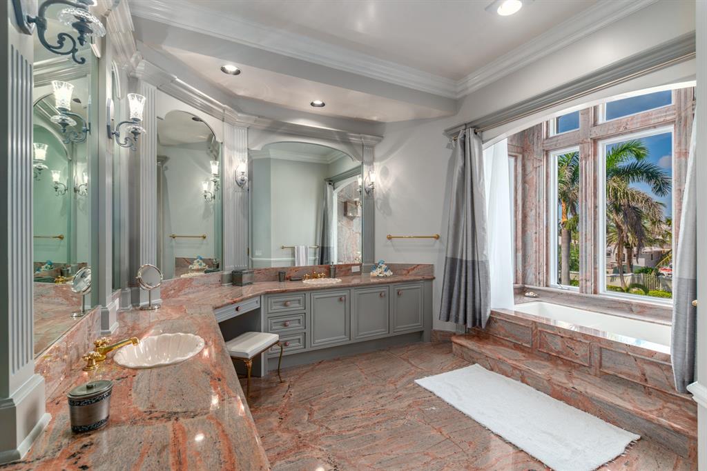 SAILFISH POINT PLAT 21 - Residential