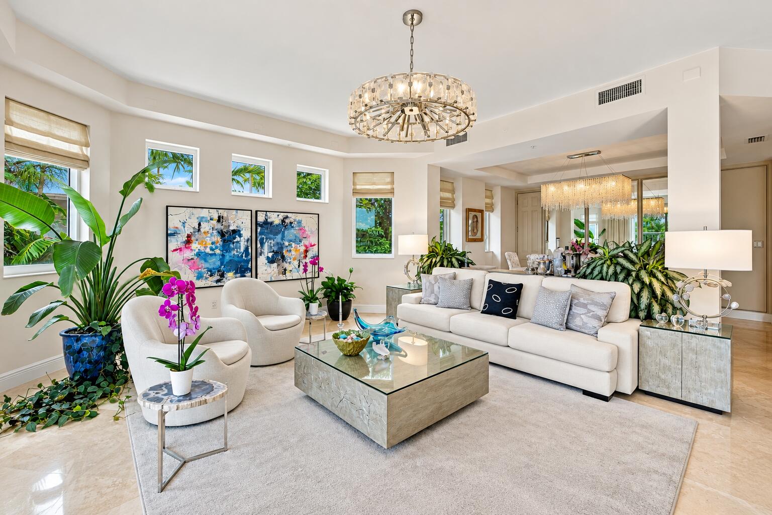 516 HENDRICKS Isle 2C