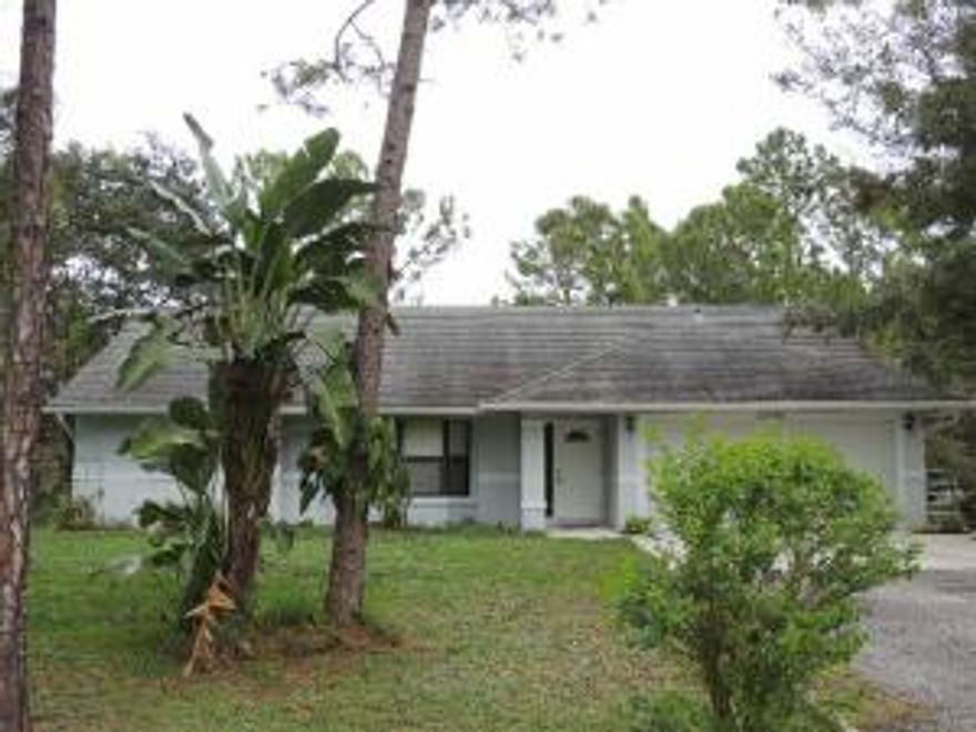 NICELY KEPT AND READY FOR MOVE IN. OPEN AND AIRY FLOORPLAN, WOOD LAMINATE FLOORING , ALL APPLIANCES, COVERED & SCREENED PORCH, FENCED YARD, GORGEOUS PROPERTY. GREAT LOCATION CLOSE TO SCHOOLS AND PARKS. WON'T LAST LONG! TENANT TO MAINTAIN LAWN. PETS CASE BY CASE, NO DANGEROUS BREEDS