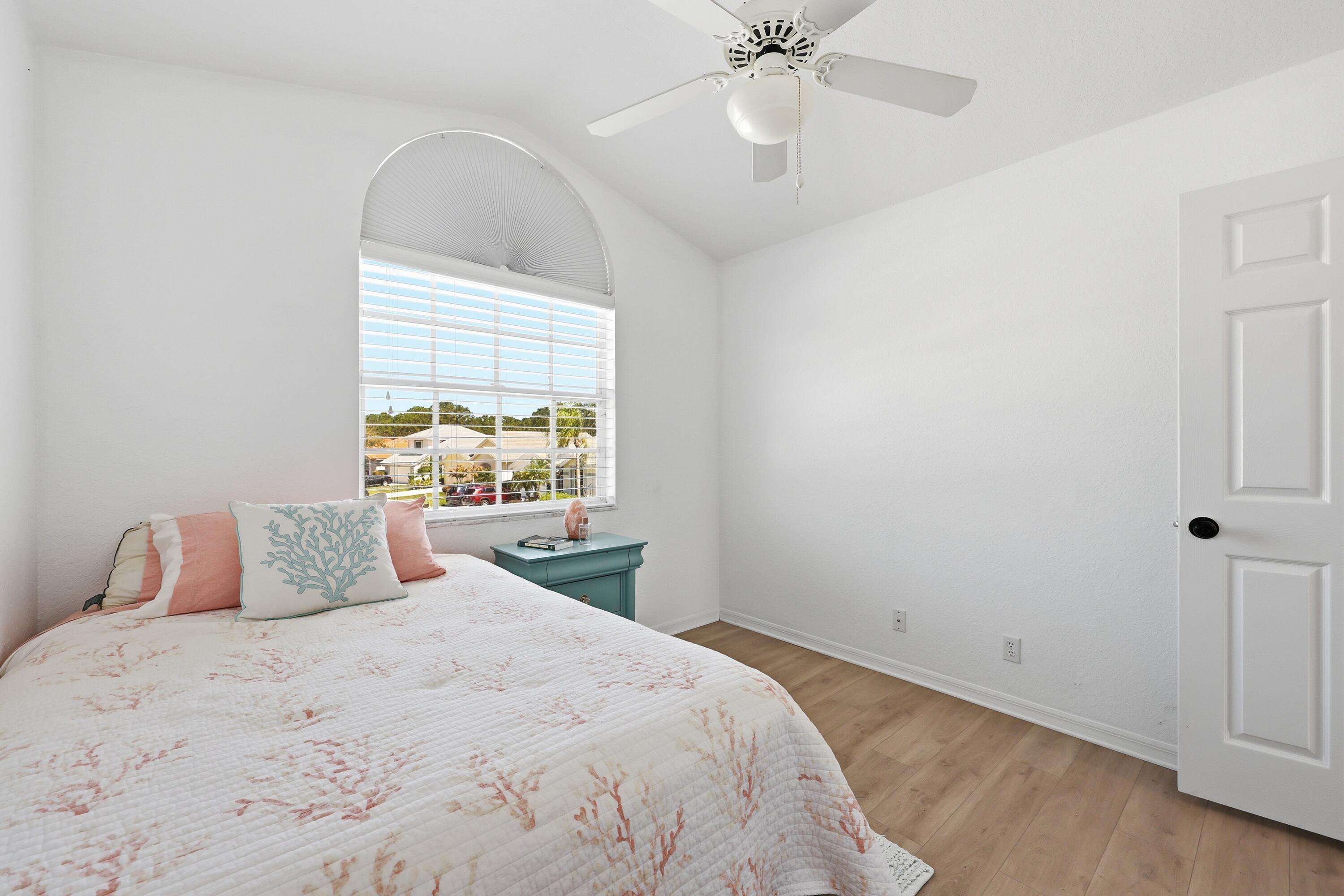 MARINER VILLAGE - Residential